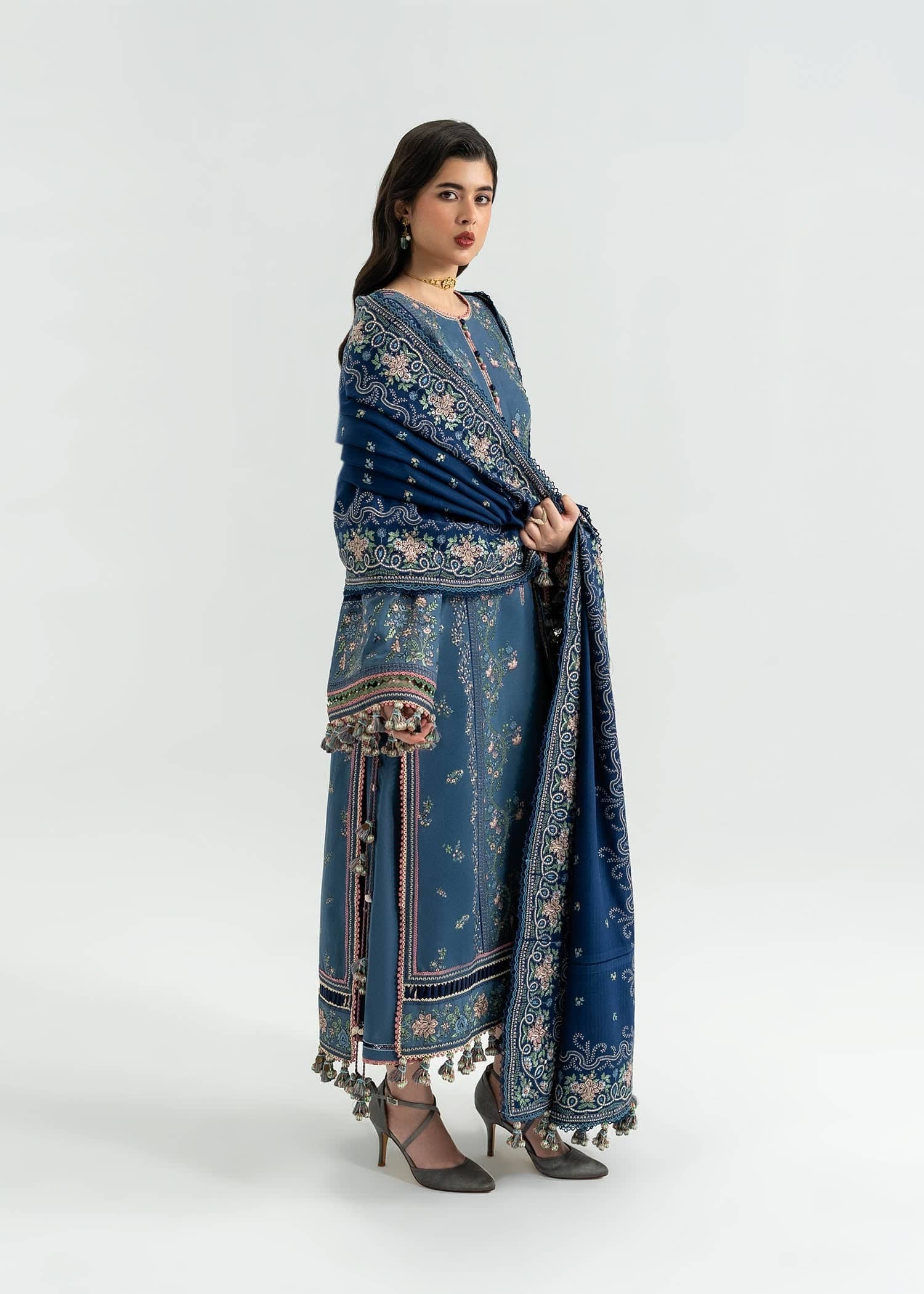 Hussain Rehar Khaddar Winter Pakistani Suits Restocked/Hussain Rehar Khaddar 25/Saya