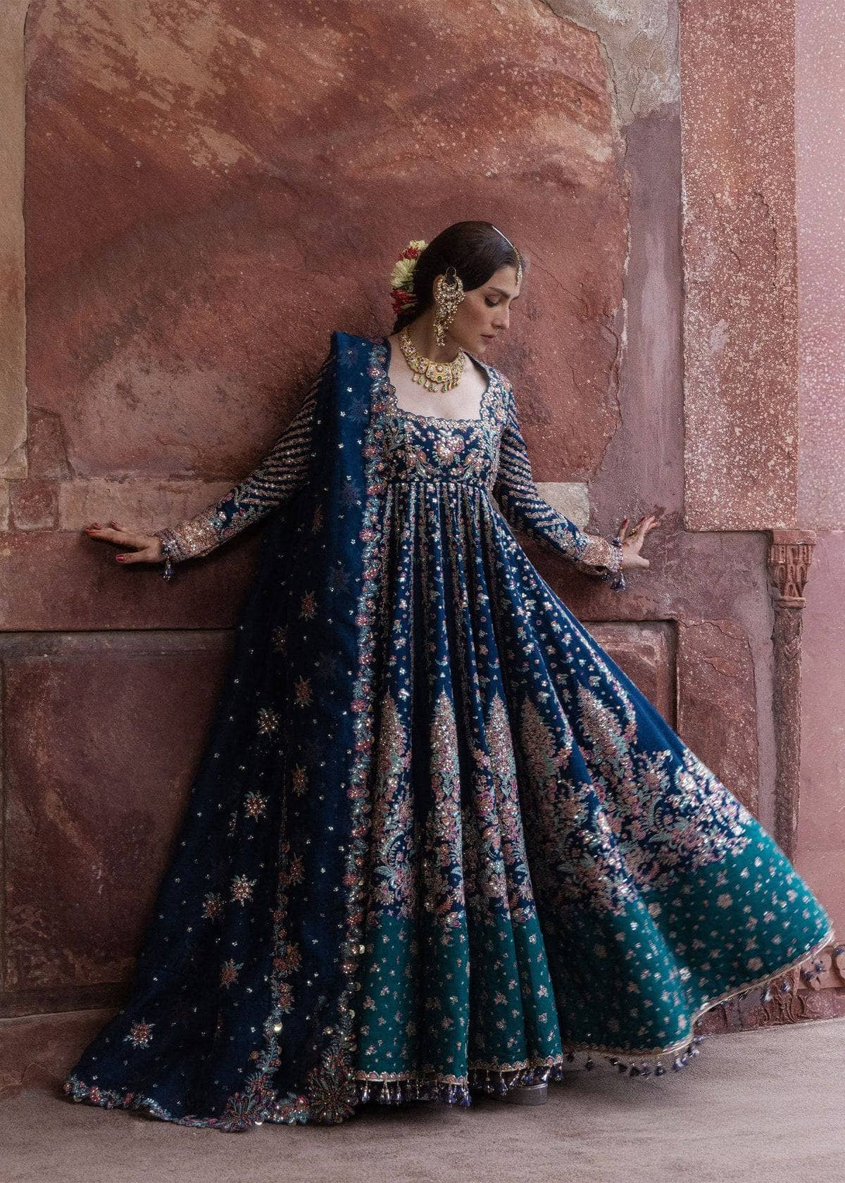img_hussain_rehar_doll_house_awwal_boutique