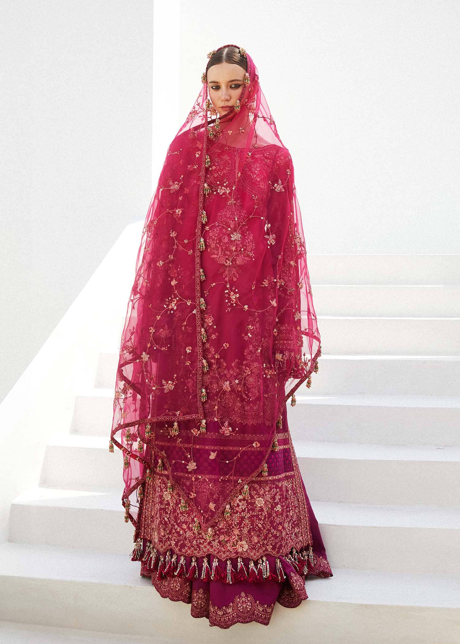 img_hussain_rehar_lawn_24_awwal_boutique