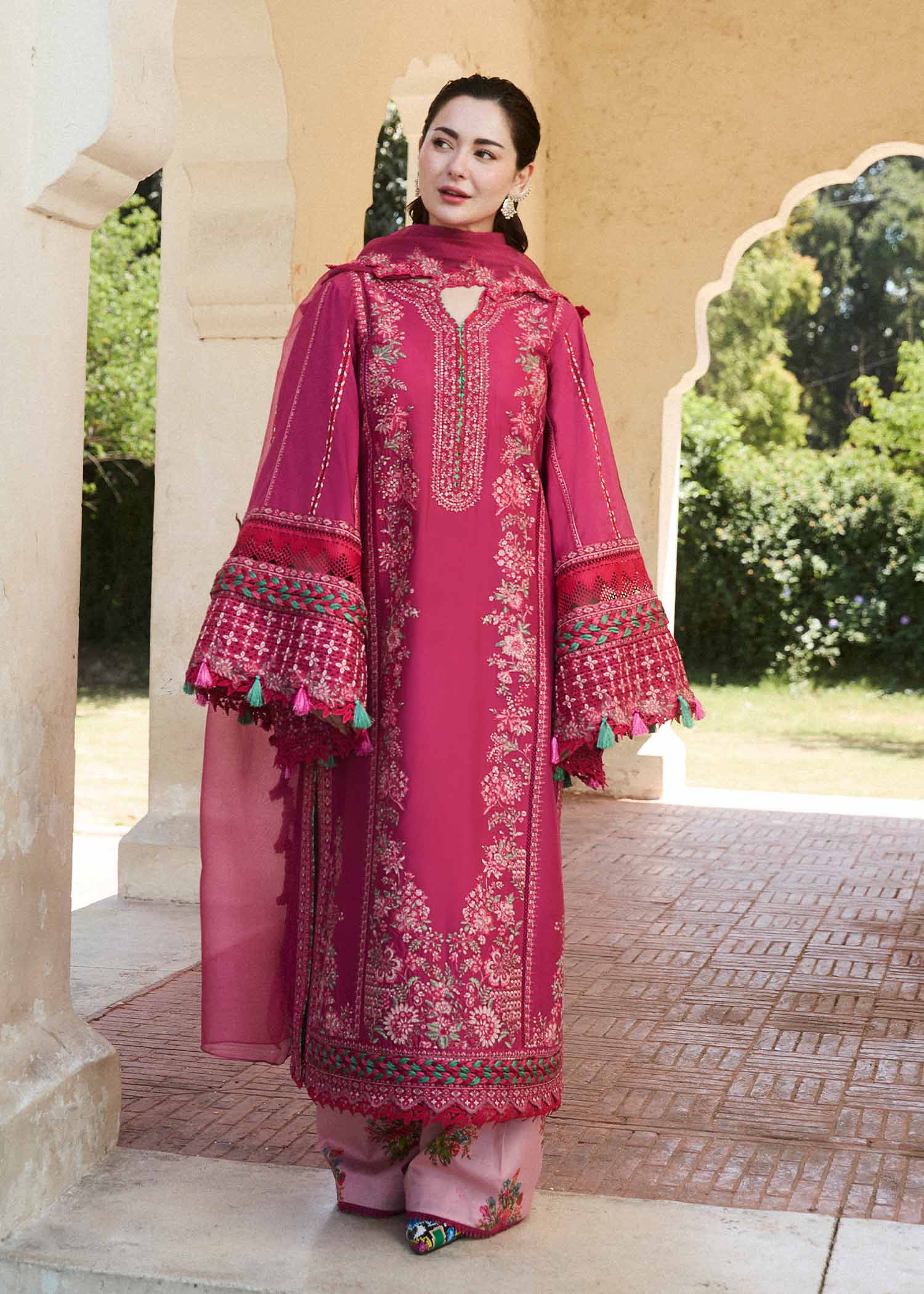 img_hussain_rehar_lawn_awwal_boutique