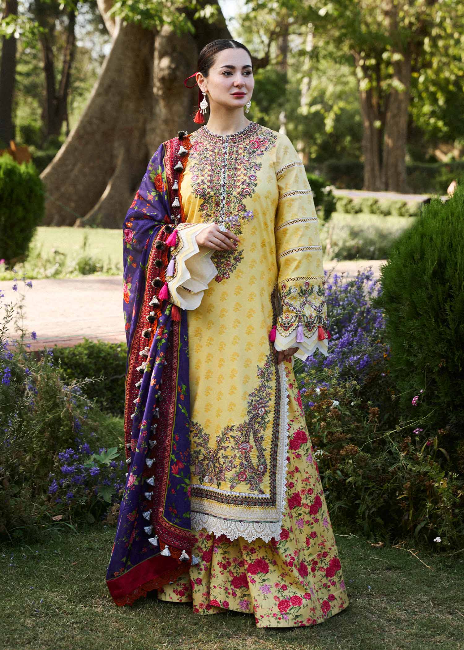 img_hussain_rehar_lawn_awwal_boutique
