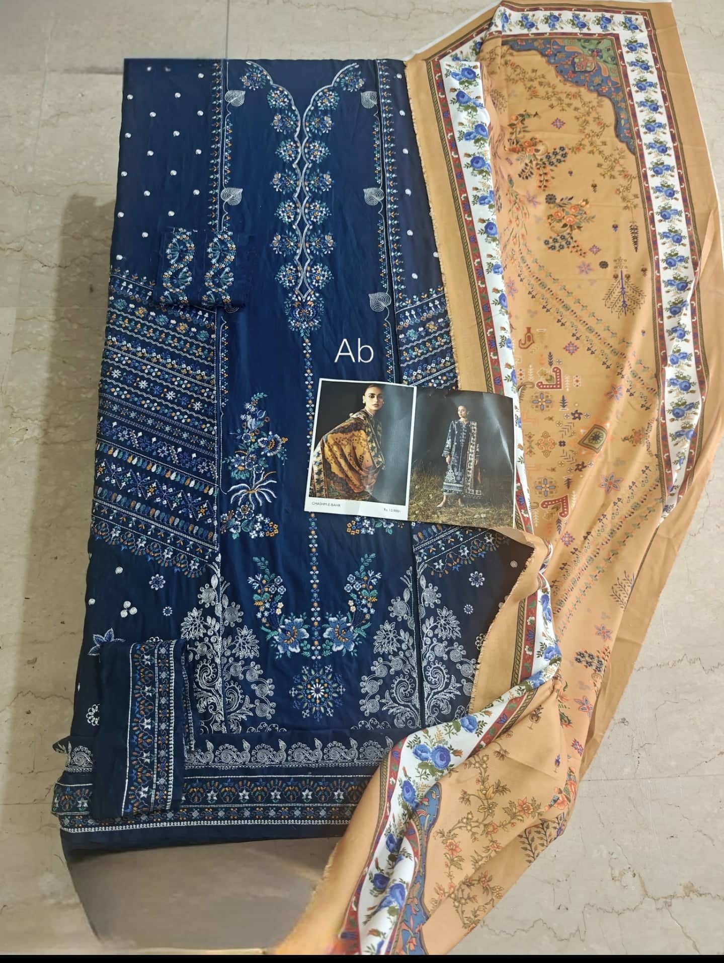 img_hussain_rehar_winter_awwal_boutique