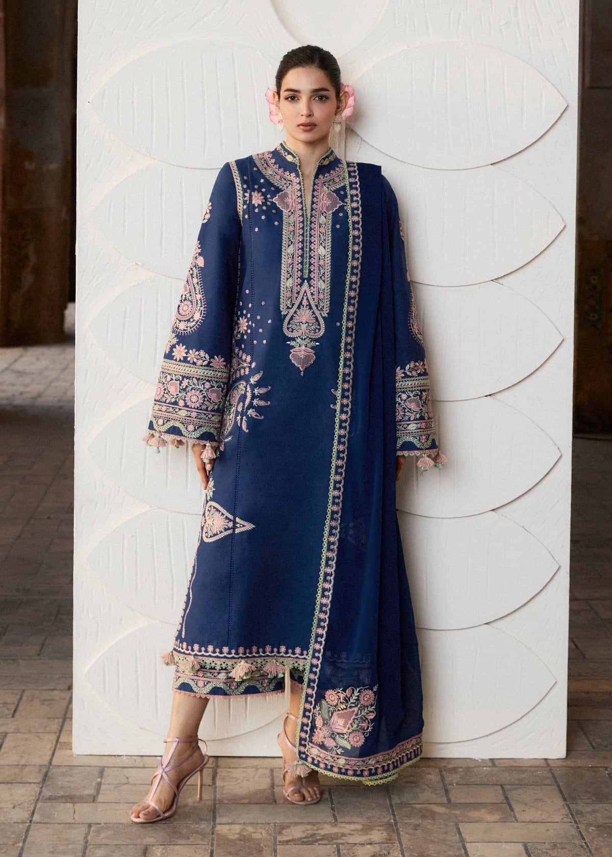 img_hussain_rehar_zan_awwal_boutique