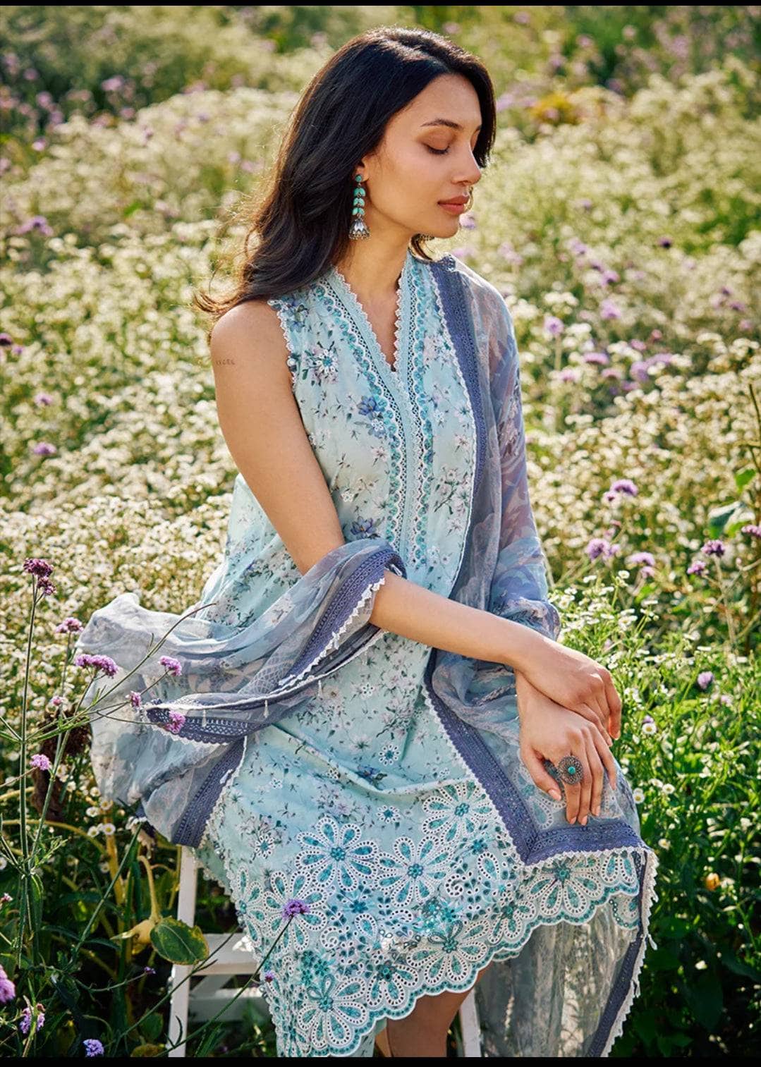 img_image_printkari_lawn_24_awwal_boutique