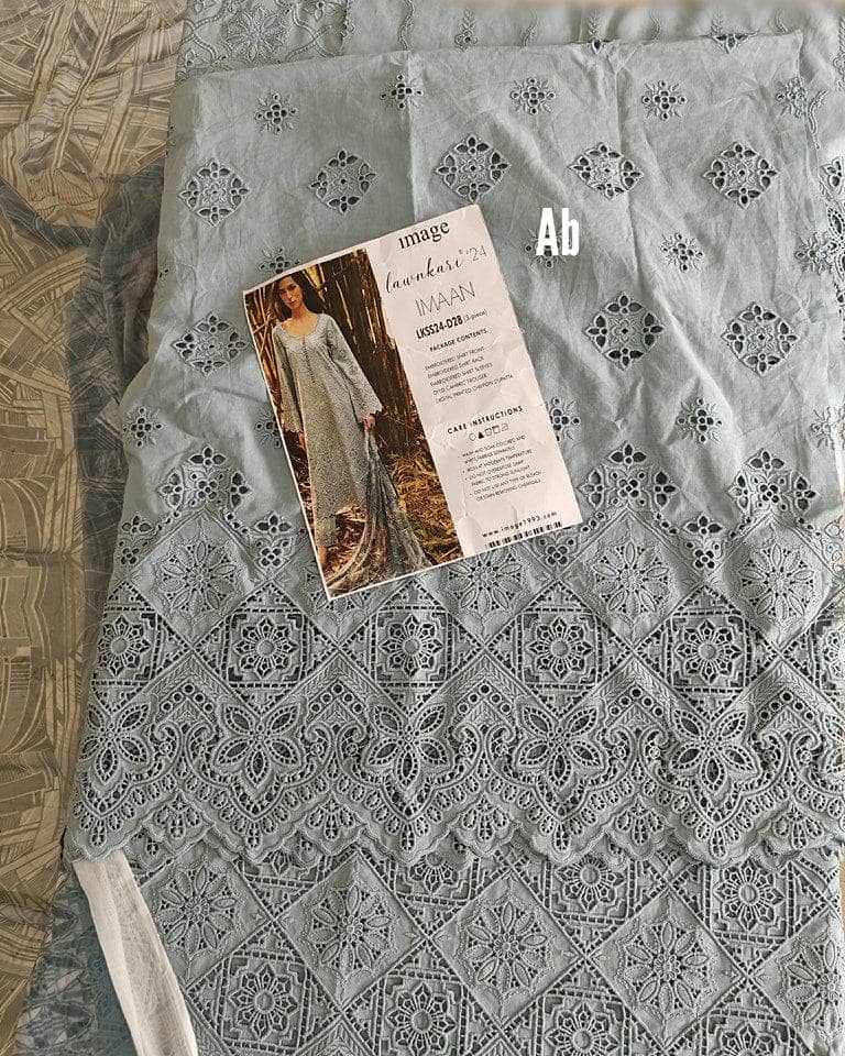 img_image_lawnkari_awwal_boutique