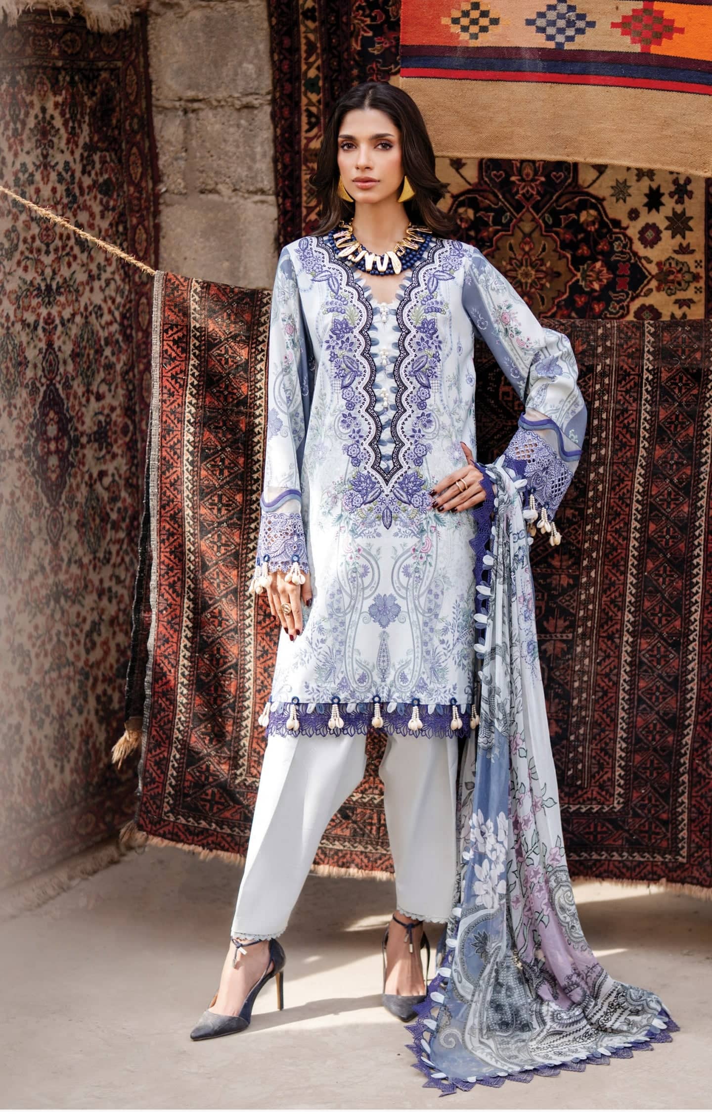 img_jade_bliss_lawn_26_awwal_boutique