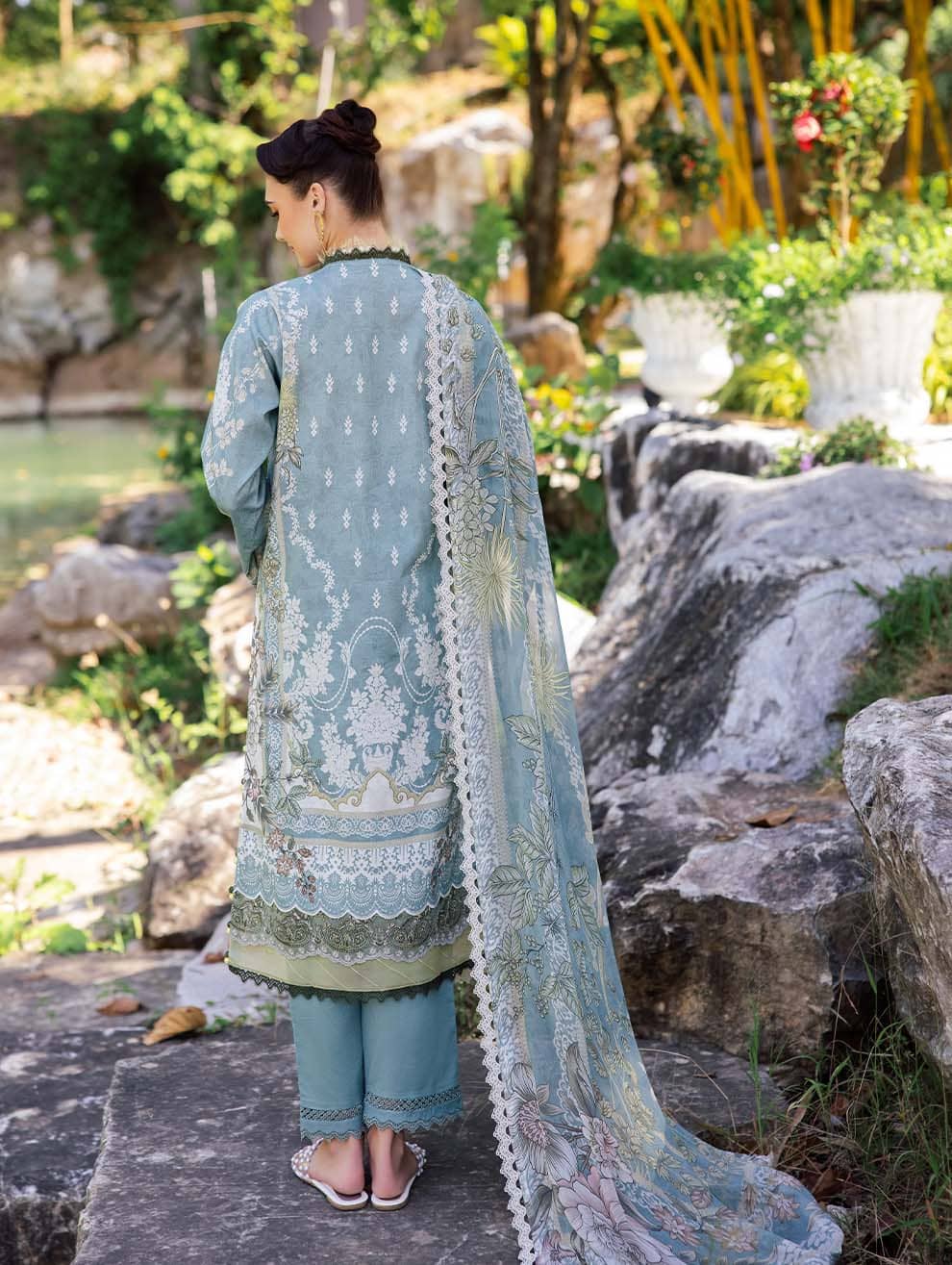 img_jade_bliss_lawn_awwal_boutique