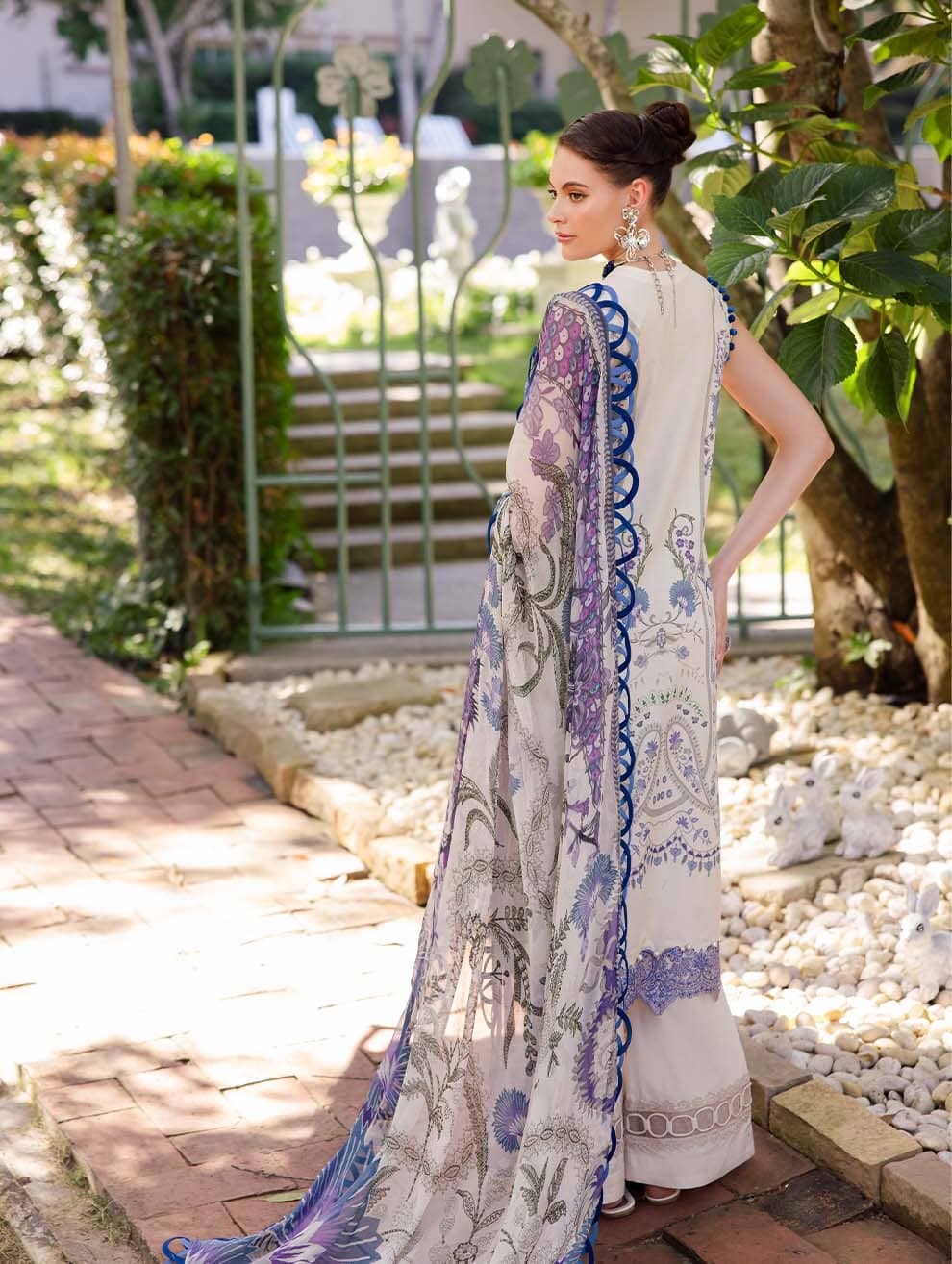 img_jade_bliss_lawn_awwal_boutique