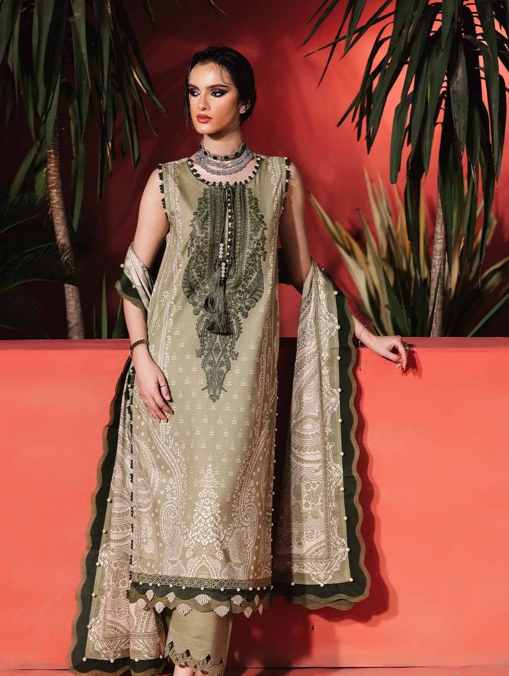 img_jade_urbane_embroidered_lawn_awwal_boutique