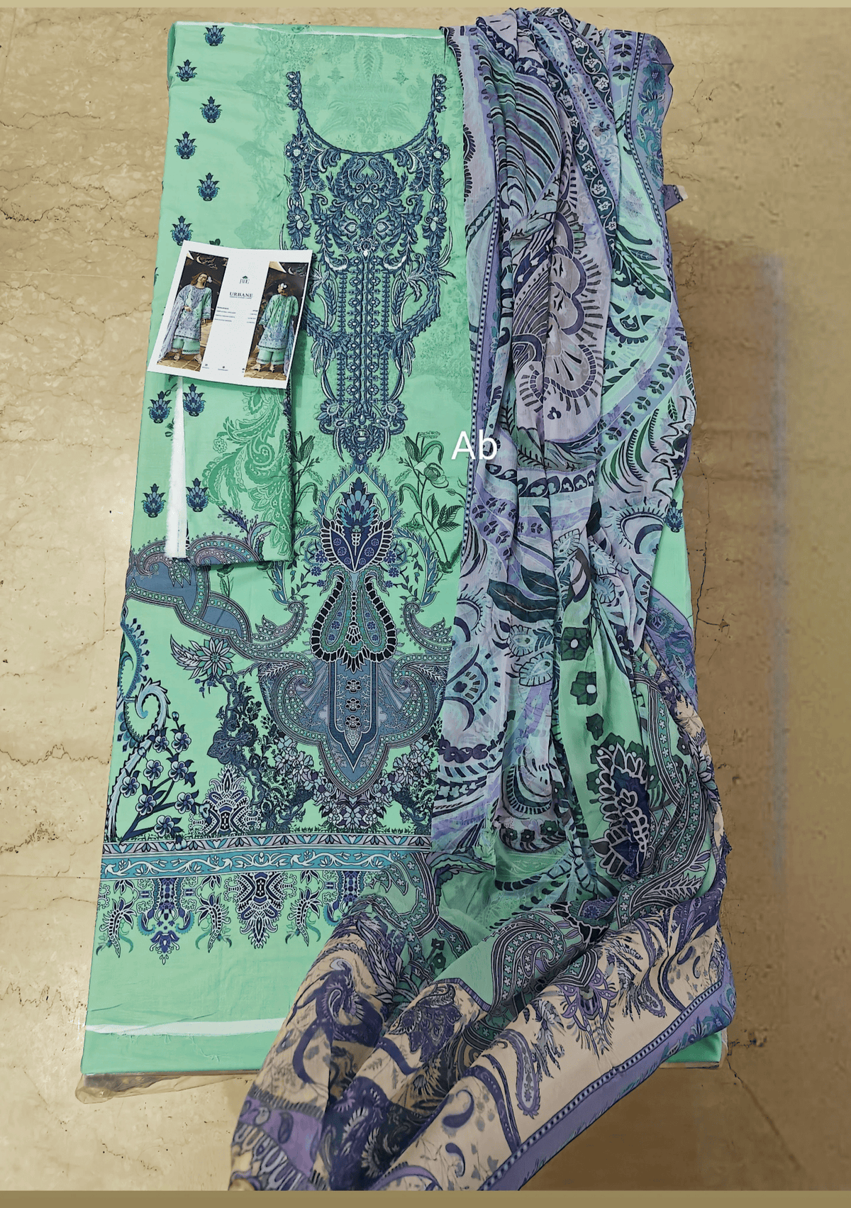 Open Pic /Jade Urbane Embroideried Lawn 26/Monarque