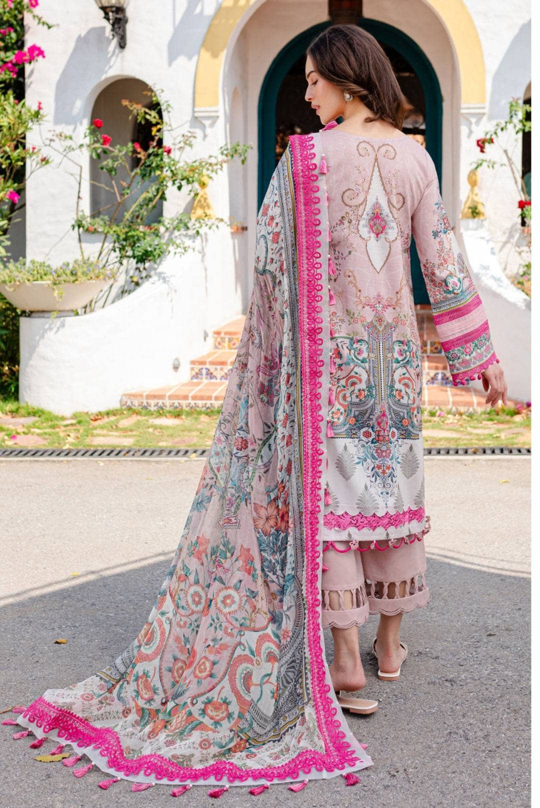 img_jade_urbane_awwal_boutique