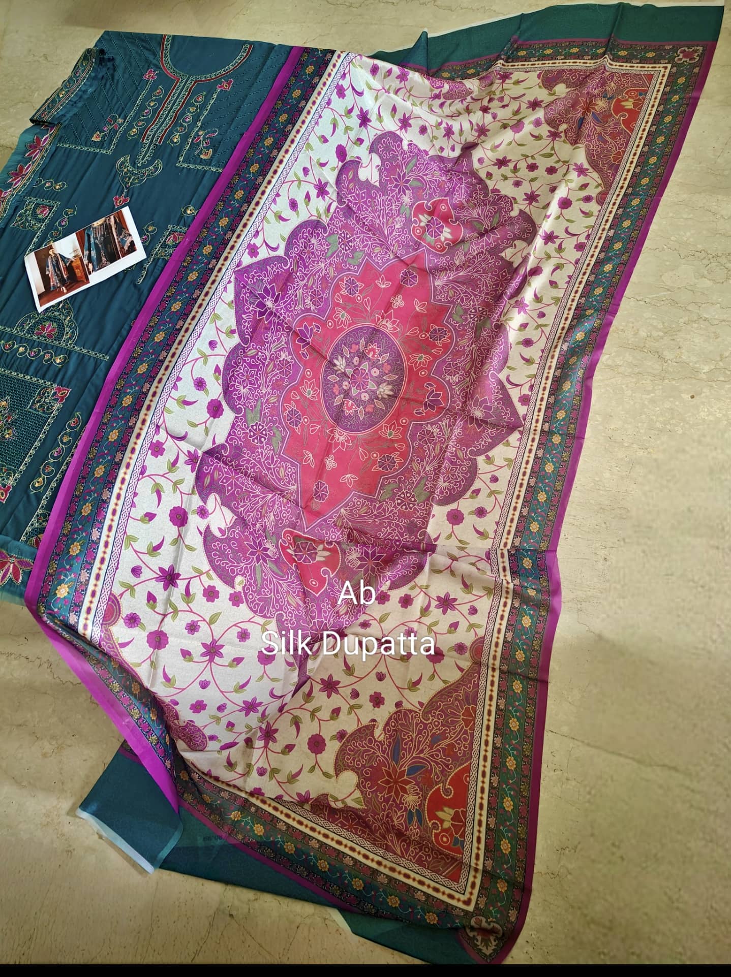 Open Pic/Jazmin Shahkaar Lawn/SL26-D10/Tissue Silk Dupatta