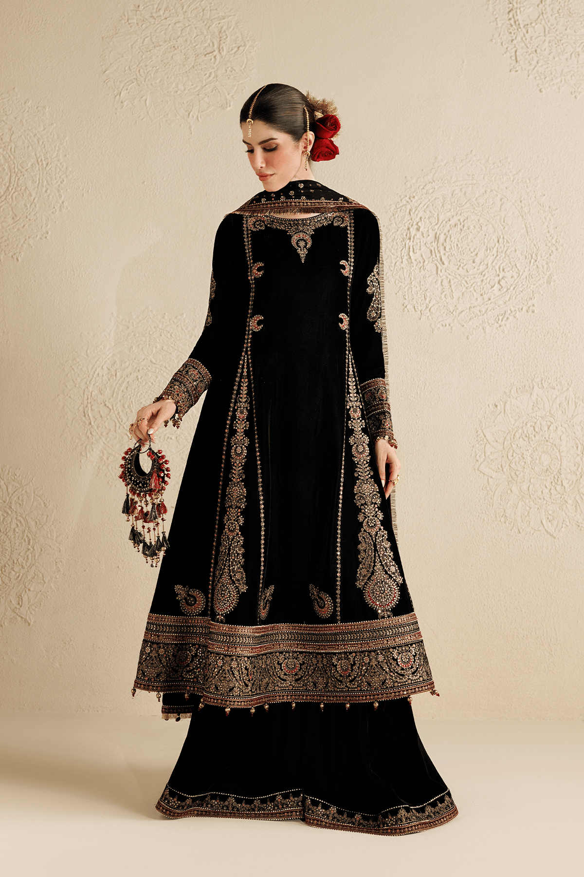 img_jazmin_velvet_awwal_boutique