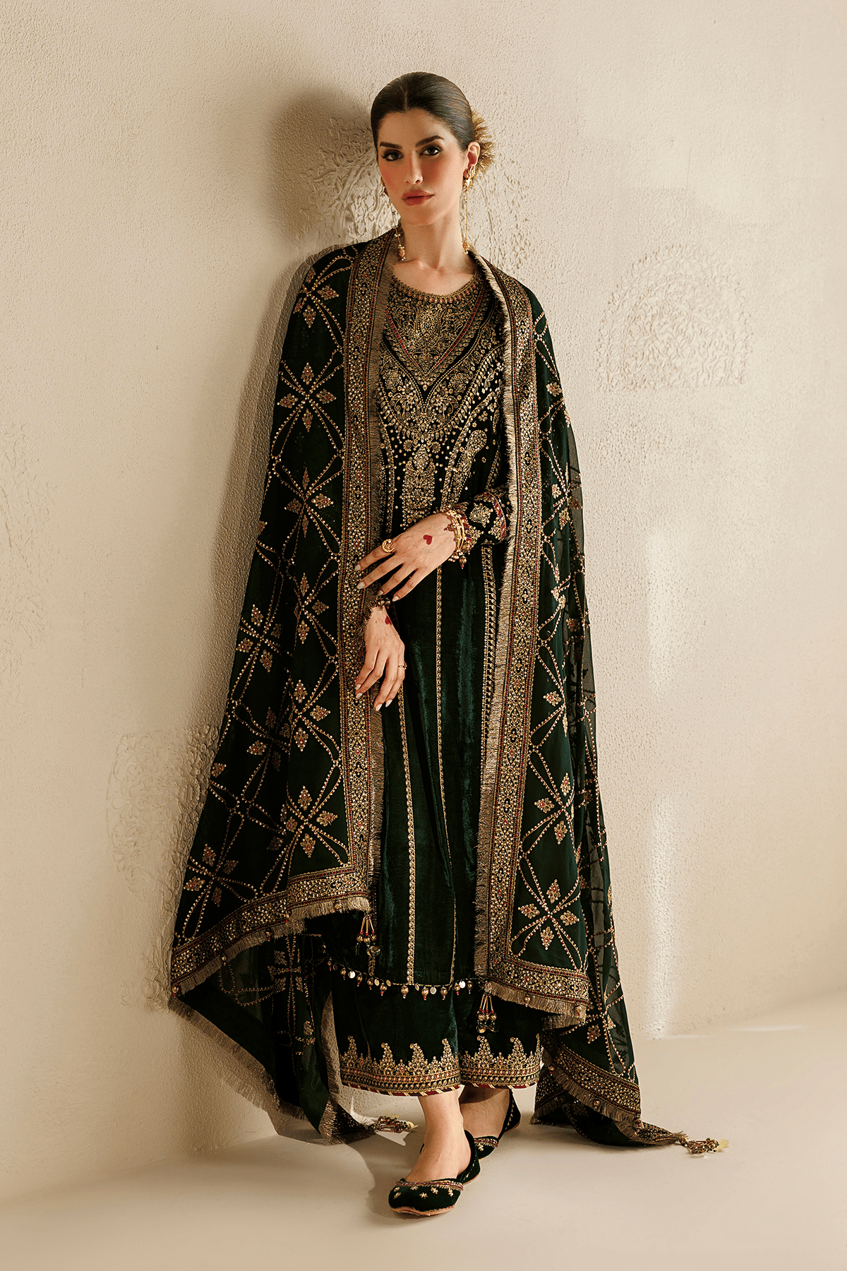 Jazmin Chandni/Royal Pure Velvet Wedding/CVF26-D07