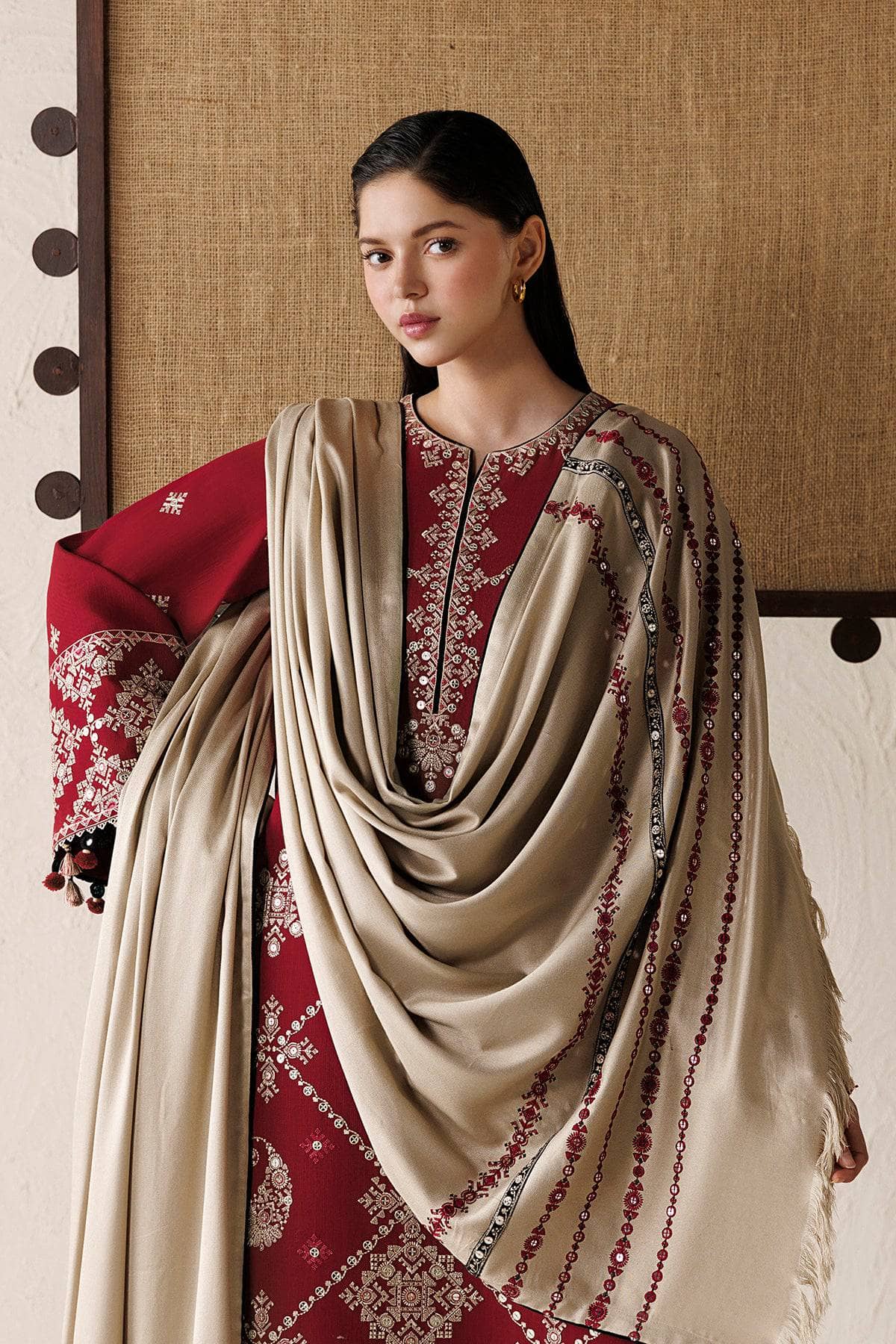 img_jazmin_winter_awwal_boutique