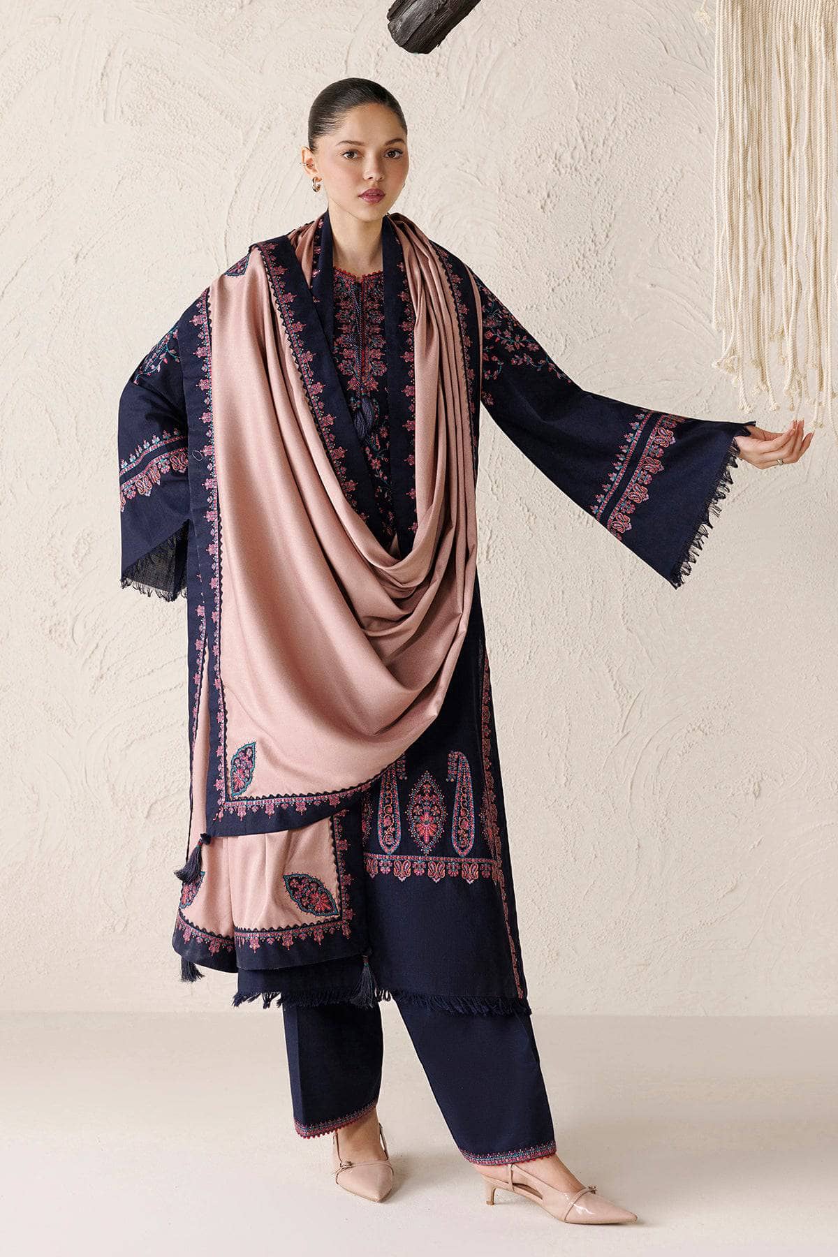 Jazmin Winter Luxury 26/Exclusive/EMBROIDERED PREMIUM KHADDAR UW-0290