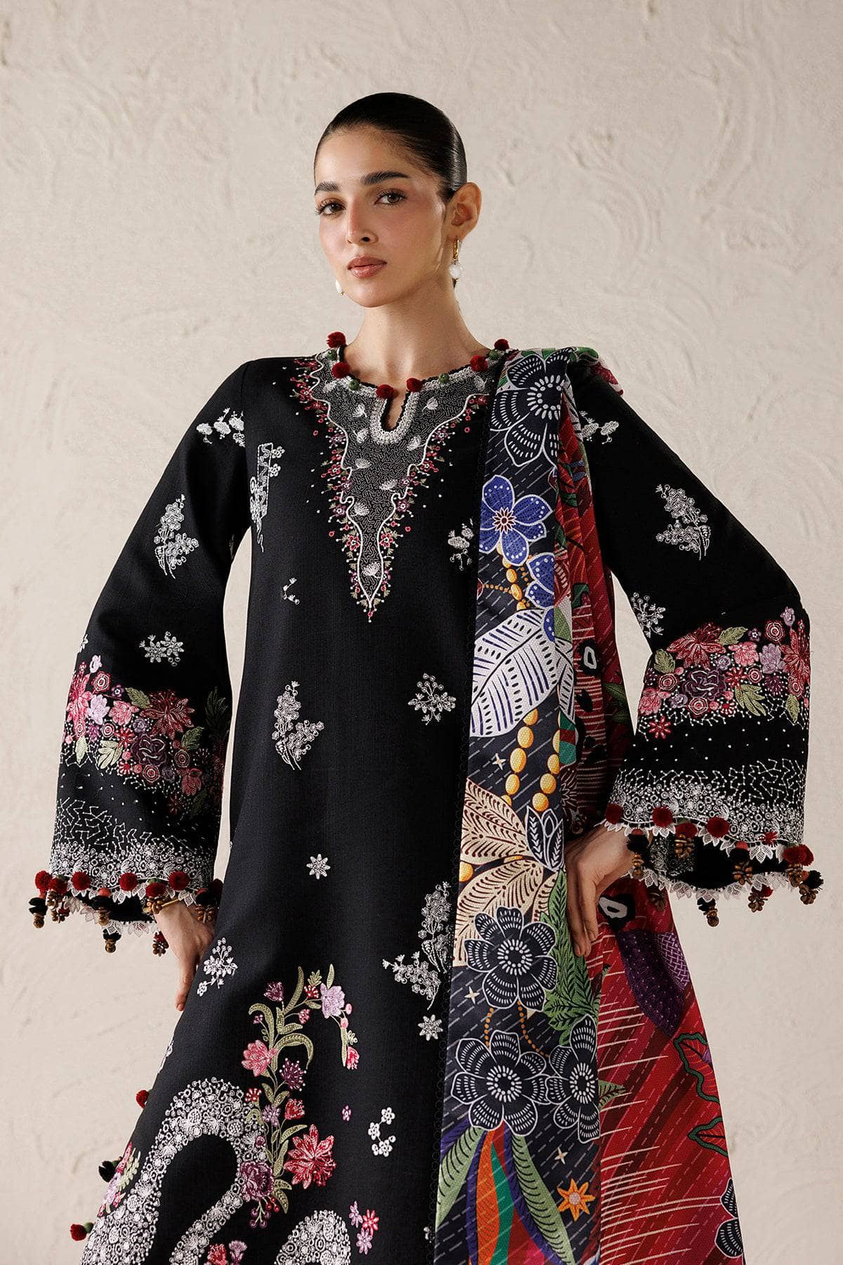img_jazmin_winter_awwal_boutique