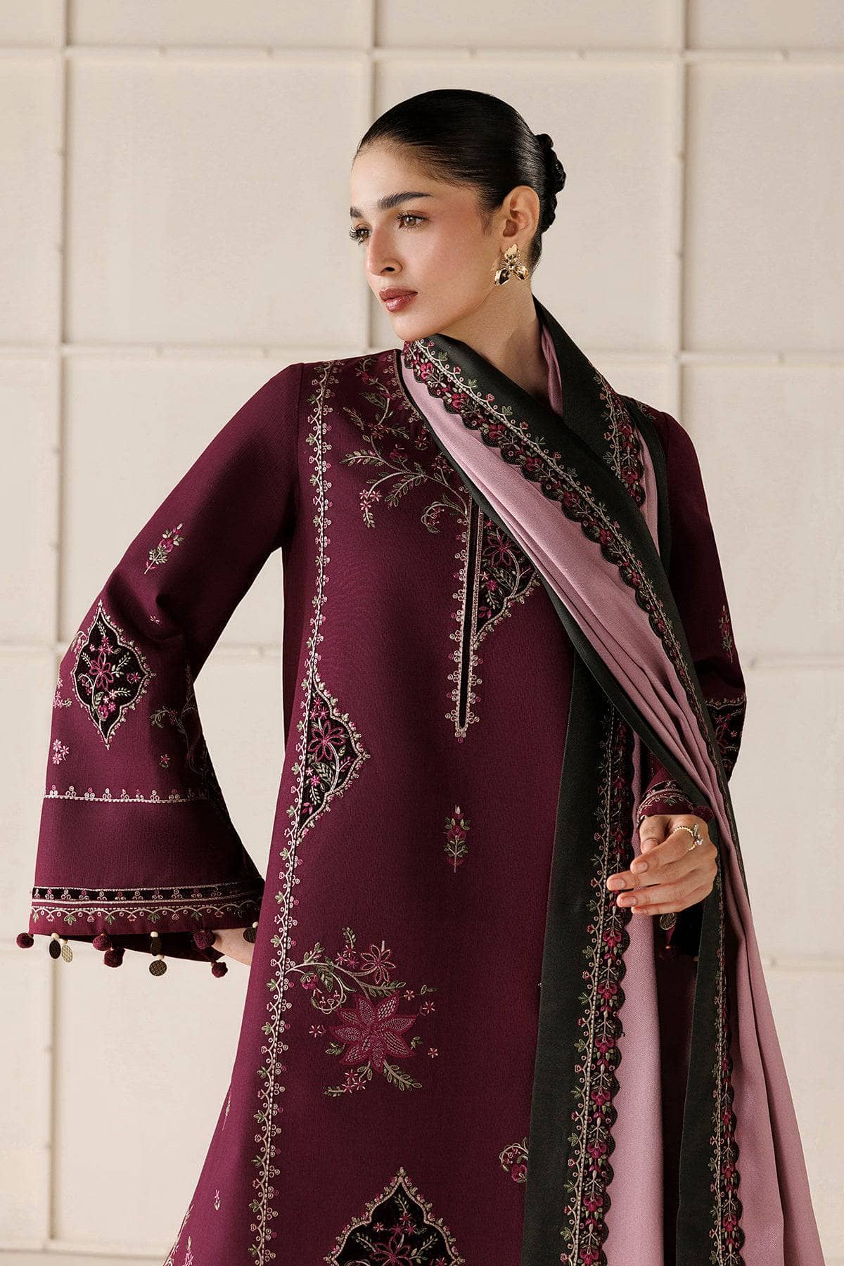 img_jazmin_winter_awwal_boutique