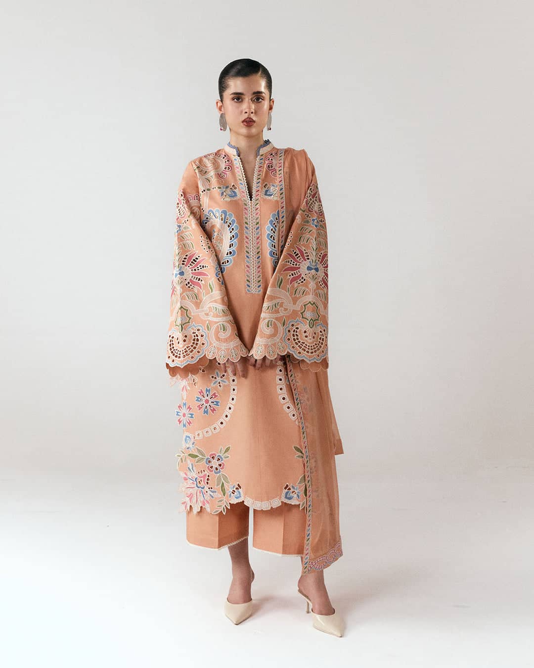Hot🔥Seller/Jugnu Lahore Lawn/Vol 3/Nila/Peach/Embroideried Chiffon Dupatta