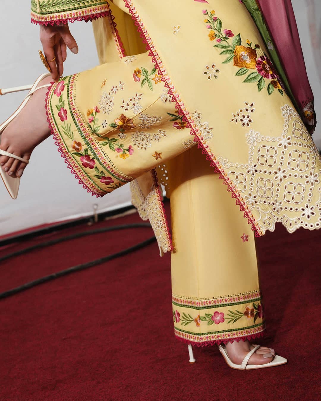 Jugnu Lahore Lawn/Butter Yellow