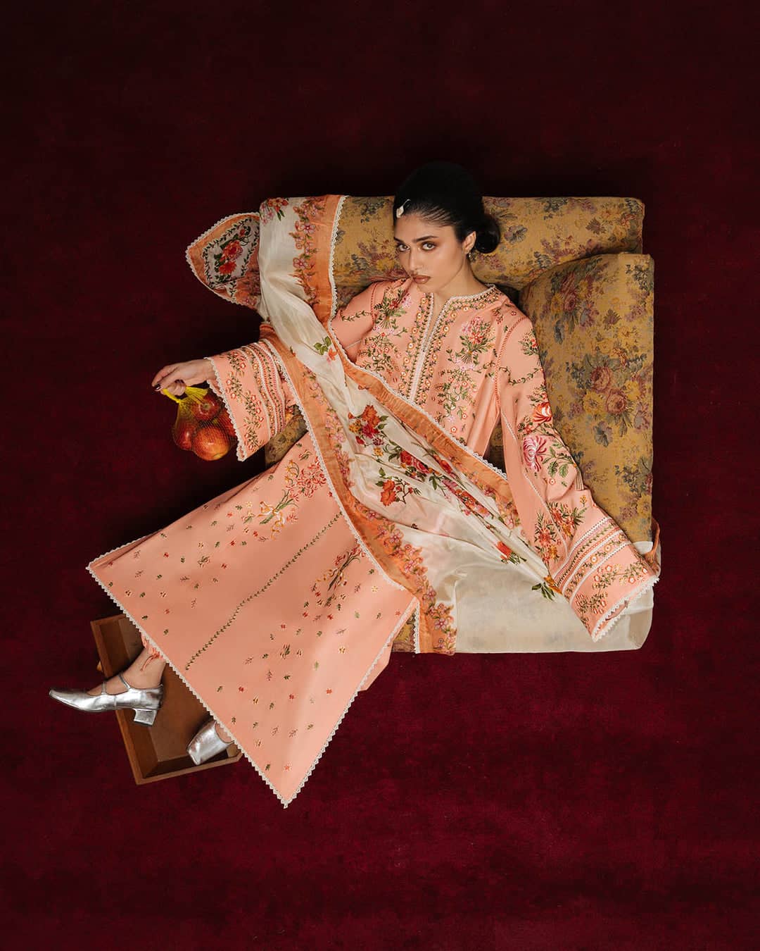 img_jugnu_lahore_lawn_awwal_boutique