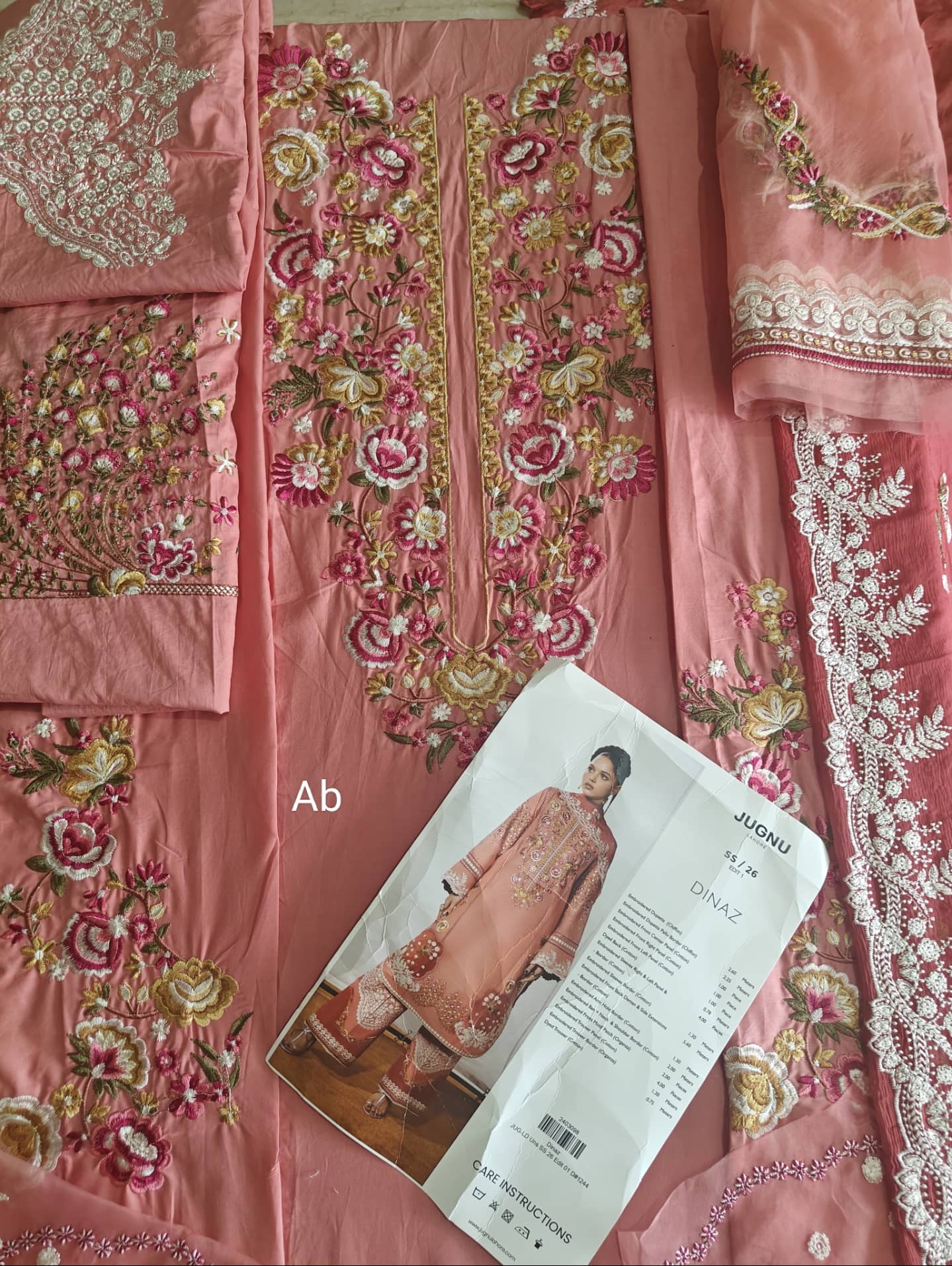 Hot🔥Seller/Open Pic/Jugnu Lahore Lawn/Dinaz/Pink
