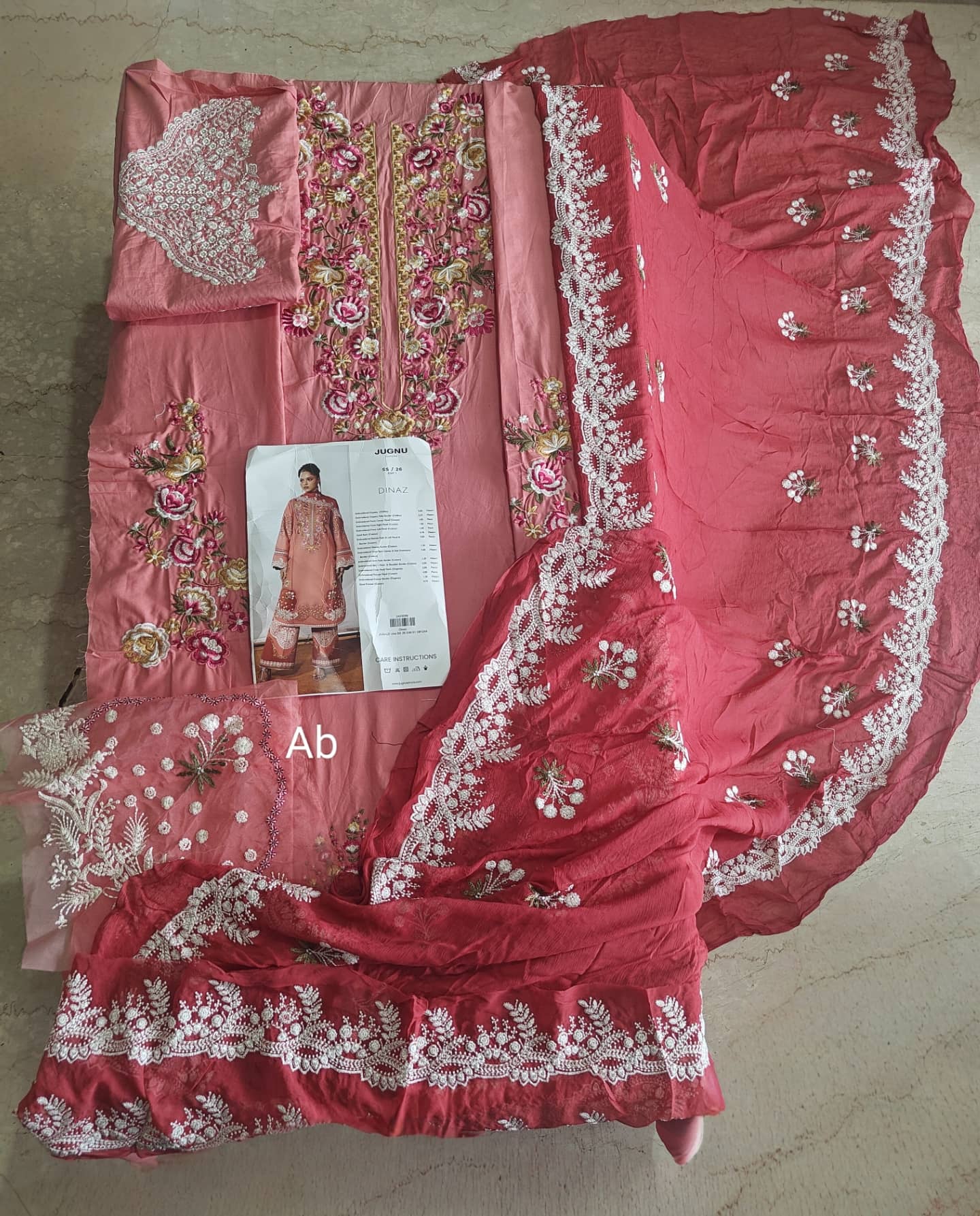 Hot🔥Seller/Open Pic/Jugnu Lahore Lawn/Dinaz/Pink