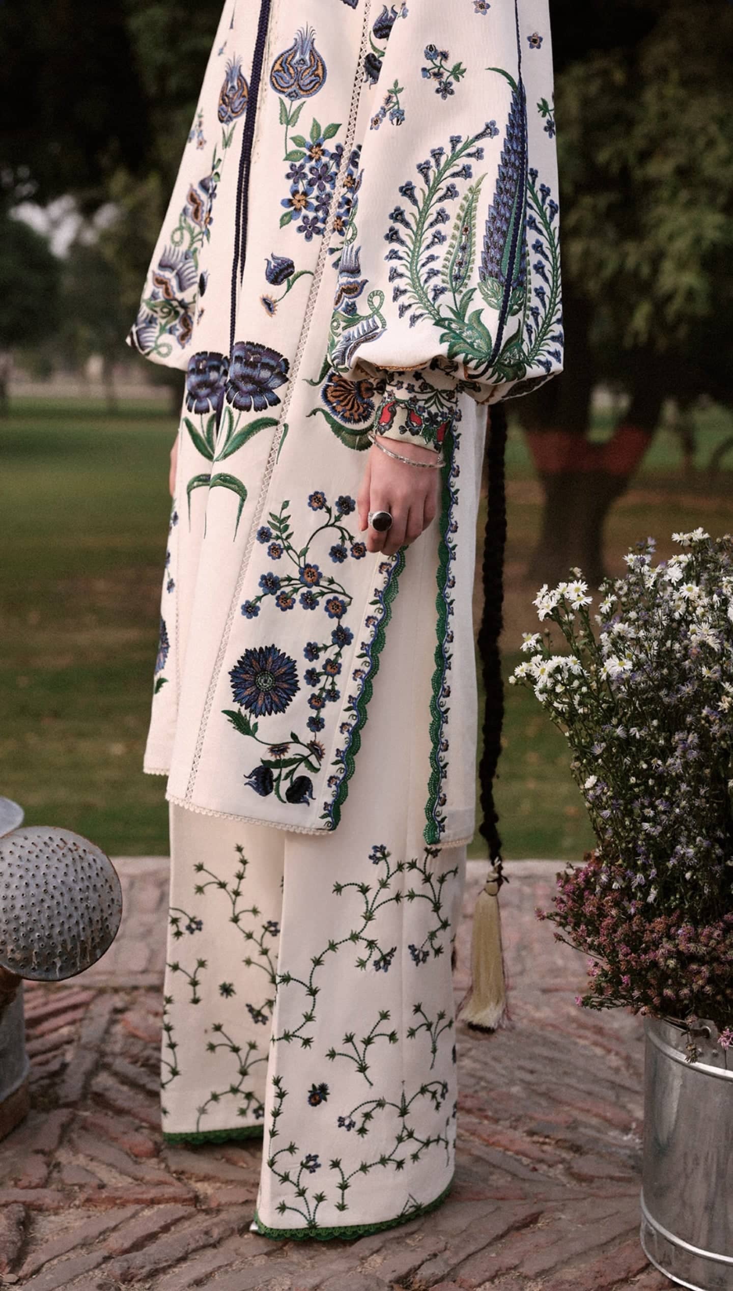 Jugnu Lahore winter Collection Restocked/Jugnu Lahore/Khaddar/Nahro/Ivory