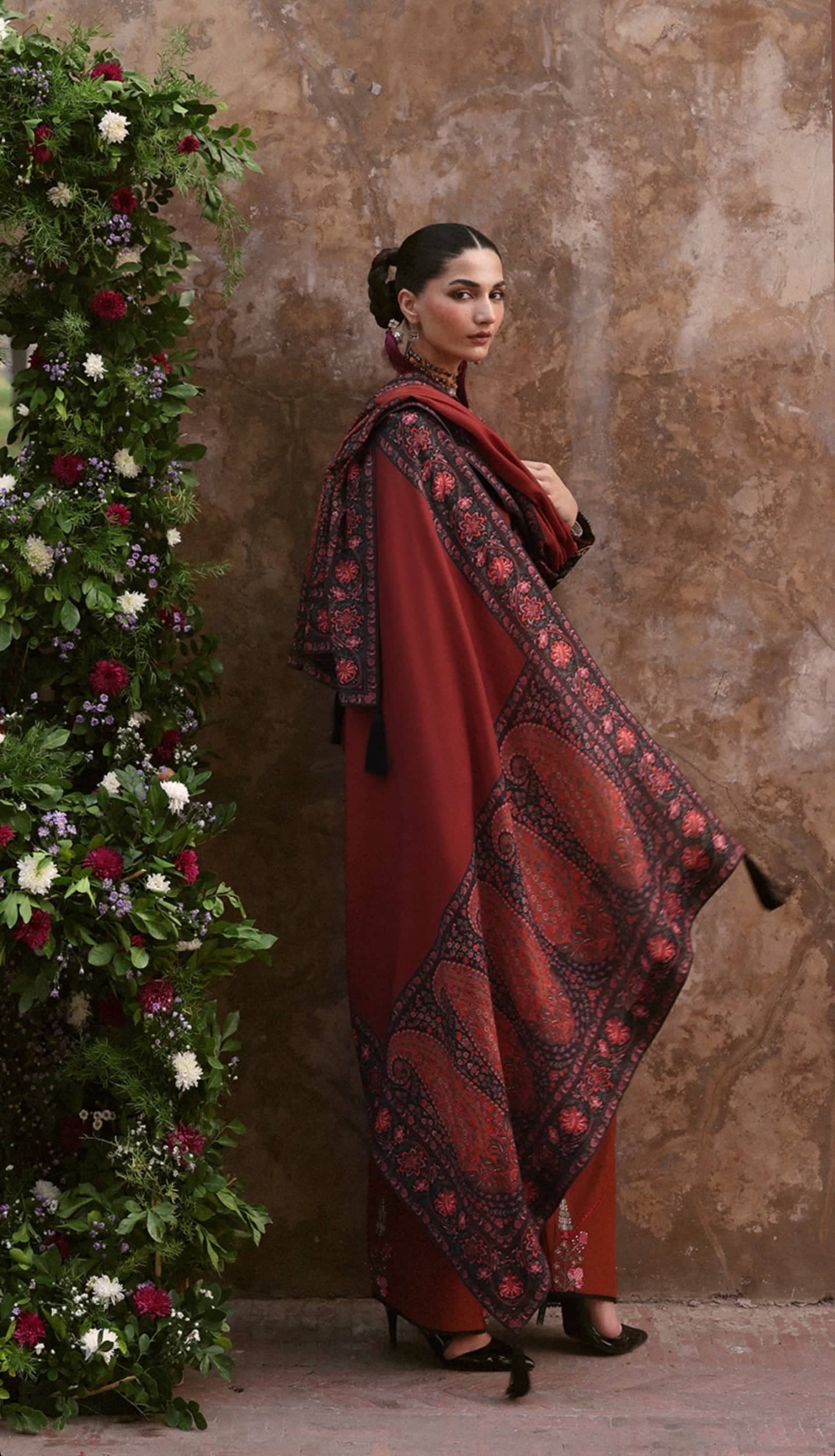 Jugnu Lahore winter Collection Restocked/Jugnu Lahore/Khaddar/Parsa/Rust & Black