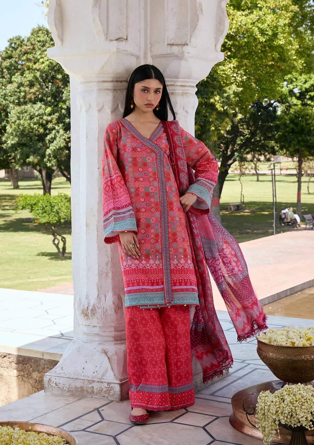img_kahf_lawn_awwal_boutique