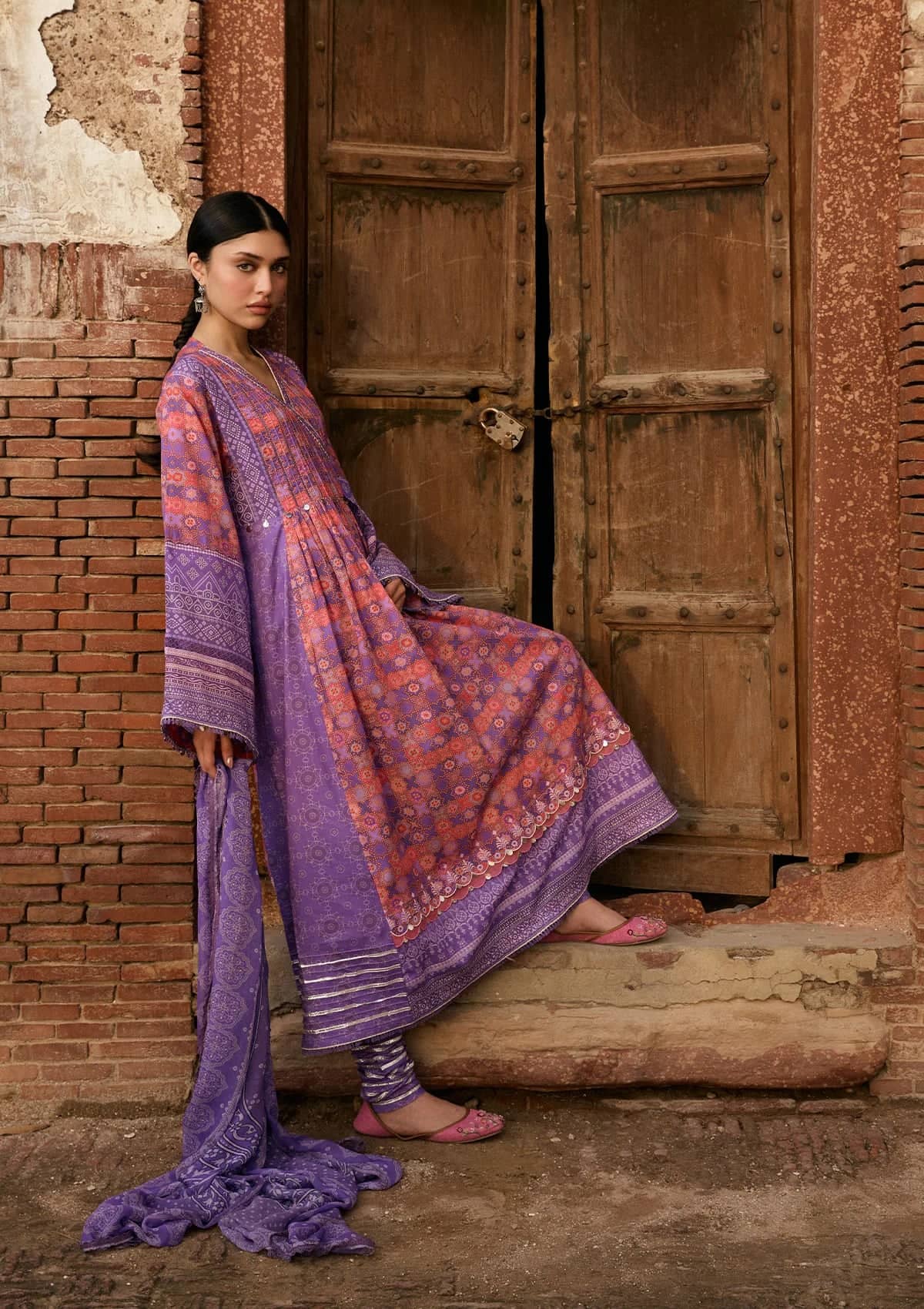 img_kahf_lawn_awwal_boutique