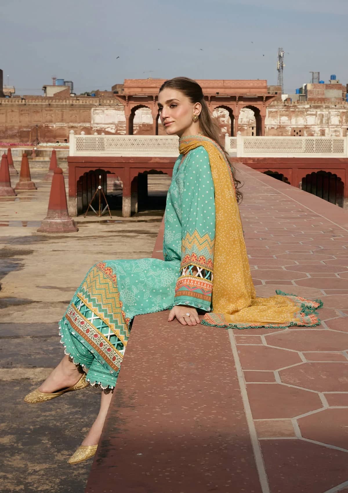 Kahf Aangan Luxury Casuals/7A-Nazish