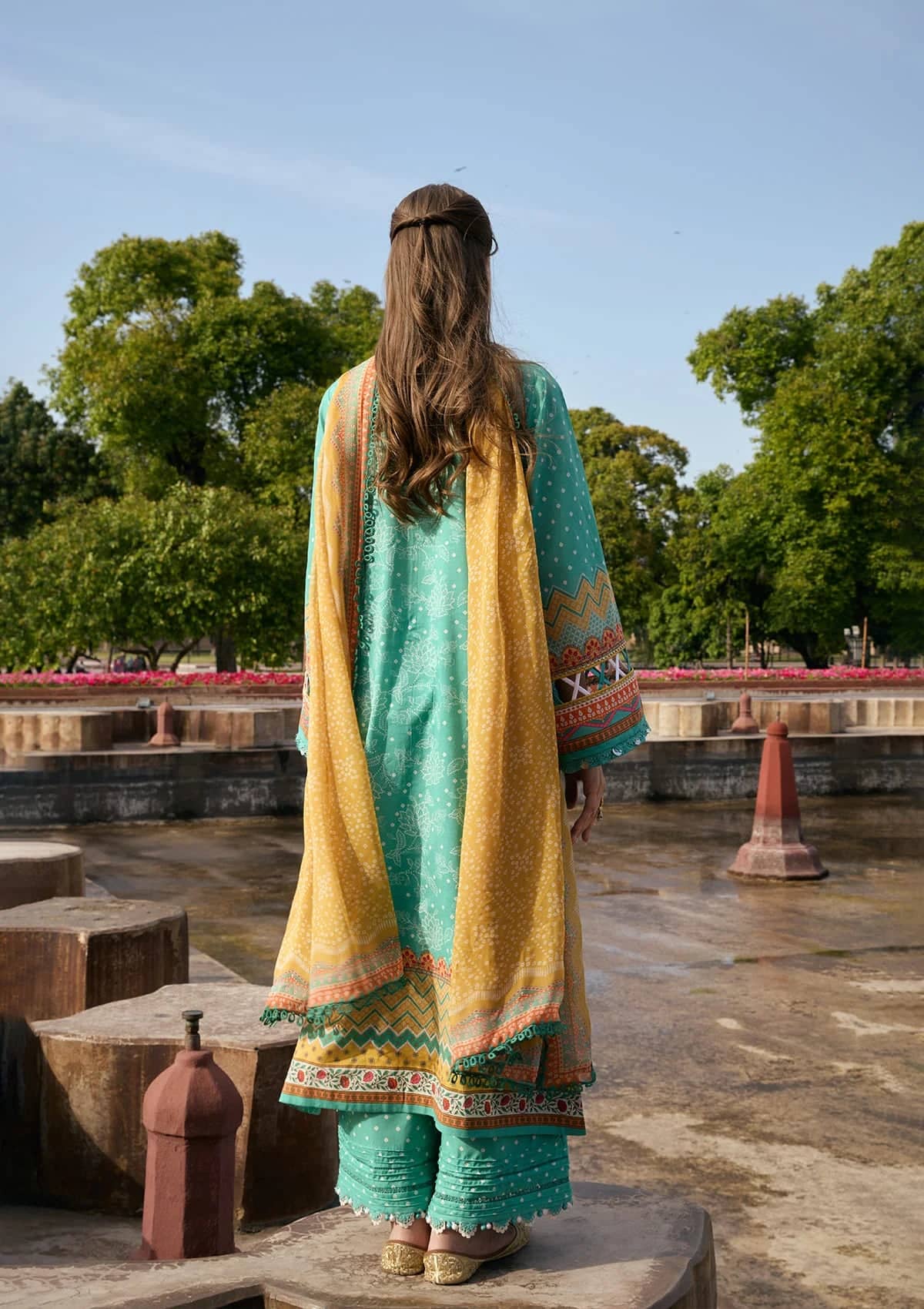 Kahf Aangan Luxury Casuals/7A-Nazish