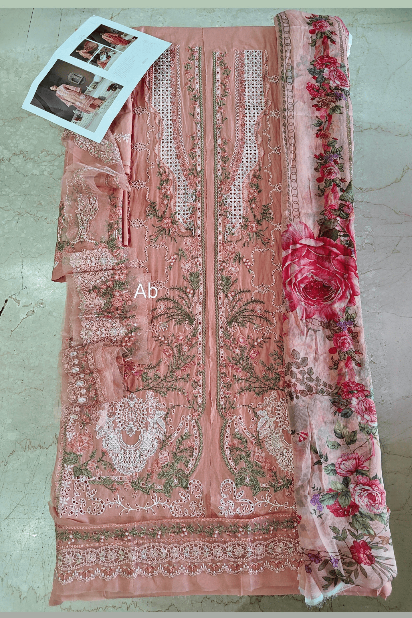 img_kahf_lawn_awwal_boutique