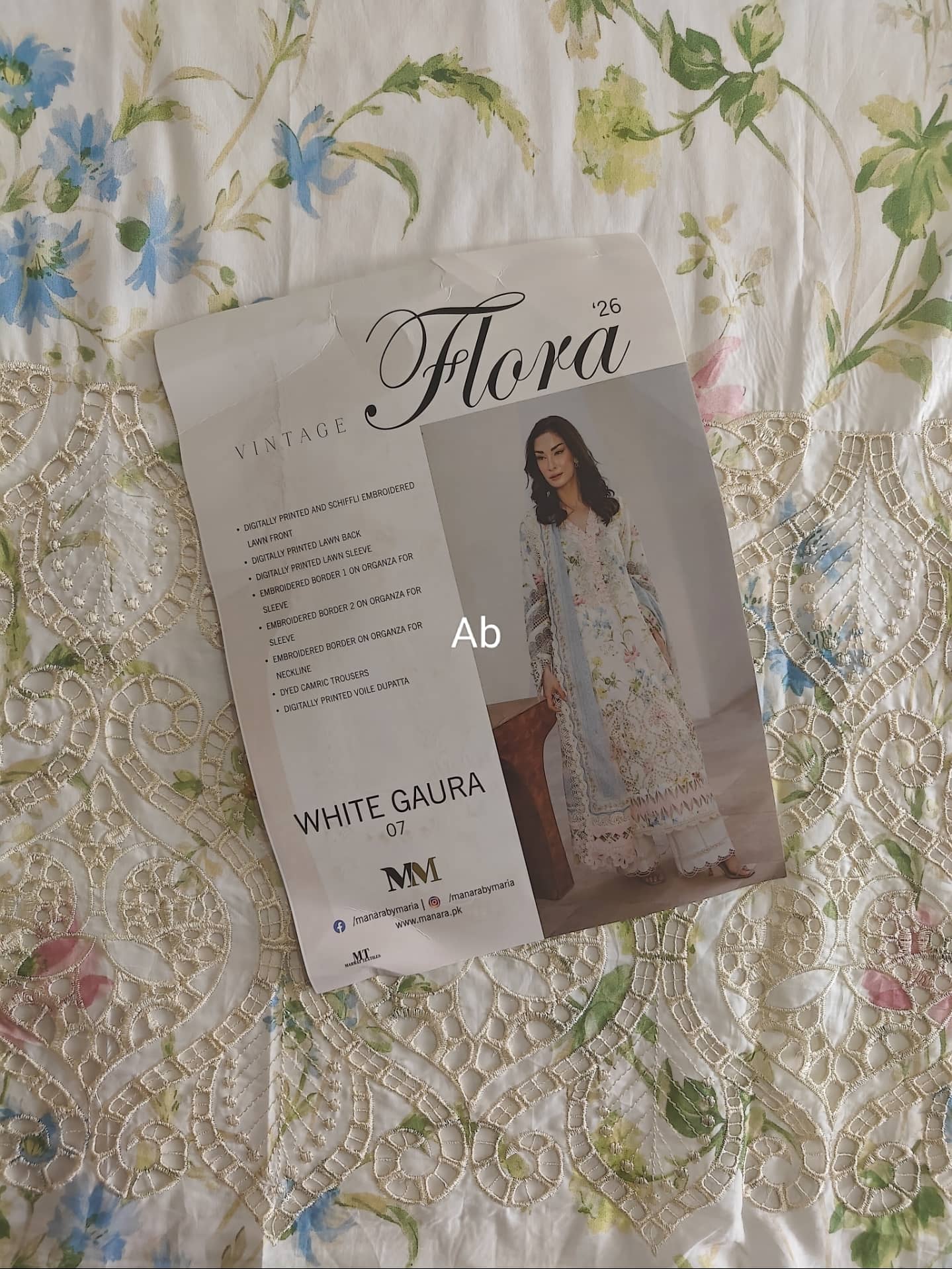 Sale‼️Open Pic/Manara Luxury Lawn 26/White Gaura/Off White