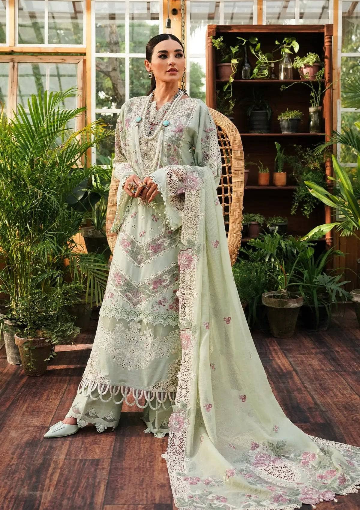 Kahf Premium Lawn 24/Vol 2/Margarita