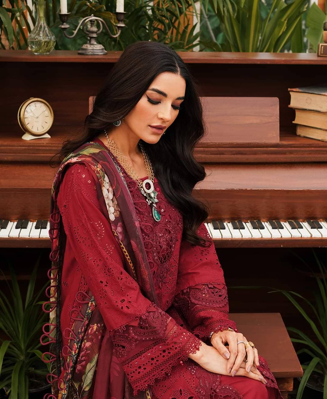 img_kahf_lawn_24_awwal_boutique