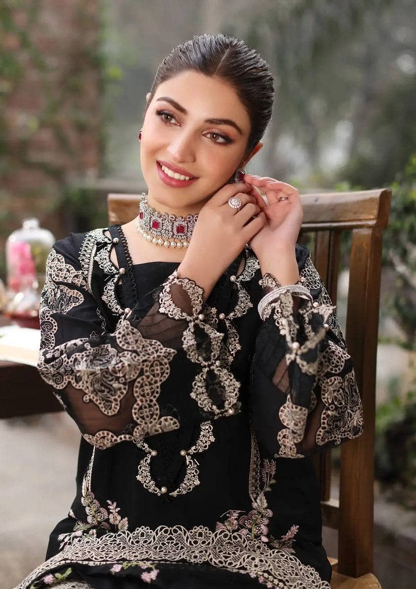 img_kahf_premium_lawn_awwal_boutique