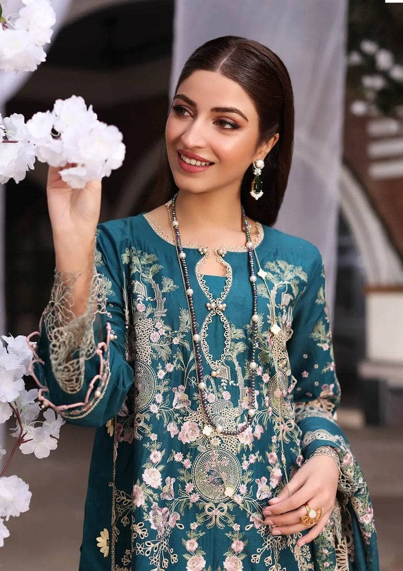 img_kahf_premium_lawn_awwal_boutique