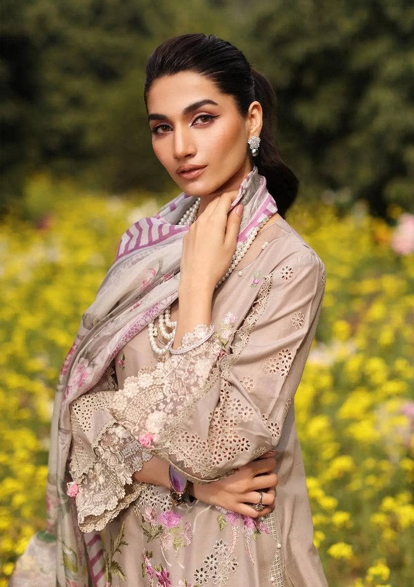img_kahf_premium_lawn_awwal_boutique