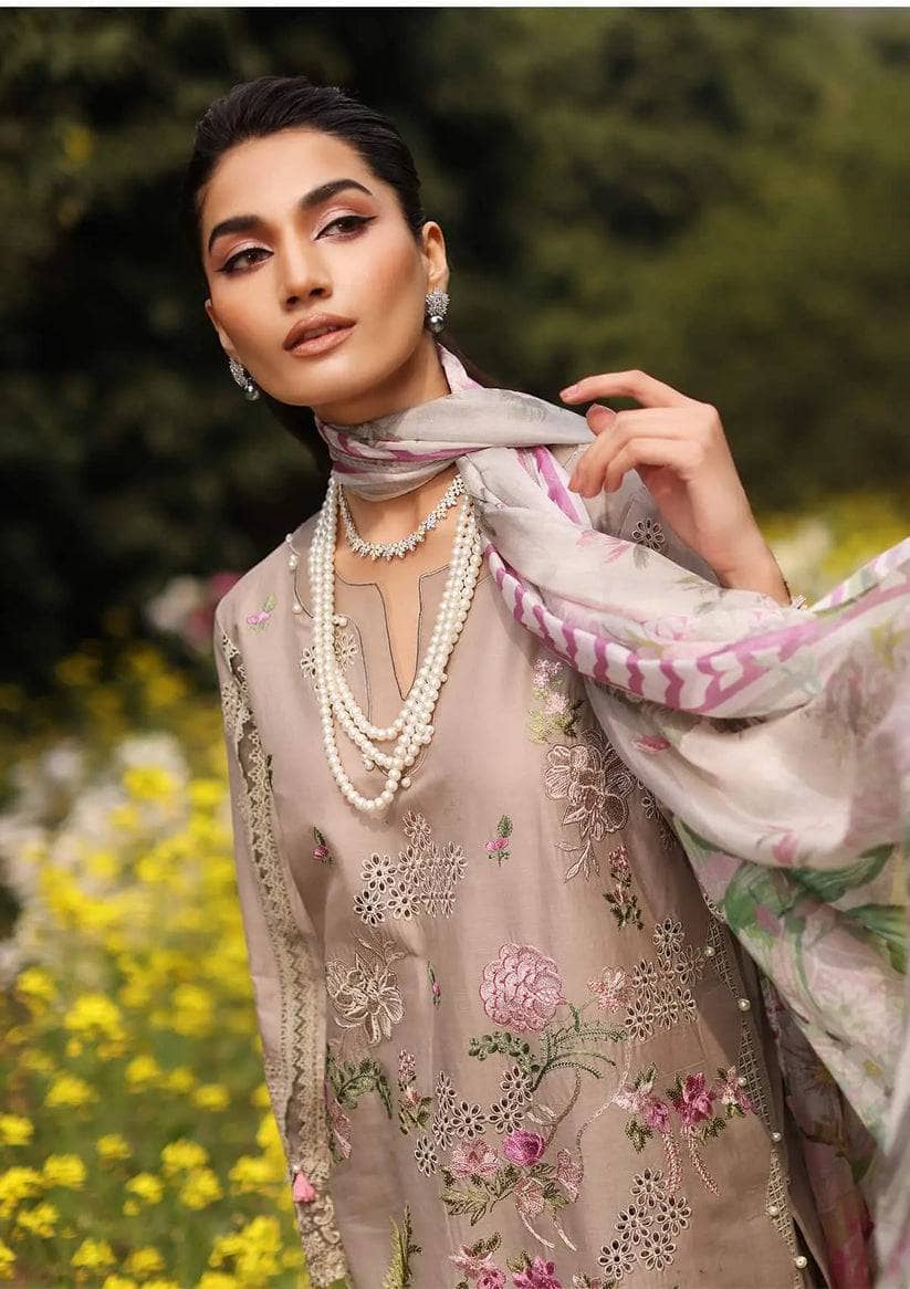 img_kahf_premium_lawn_awwal_boutique