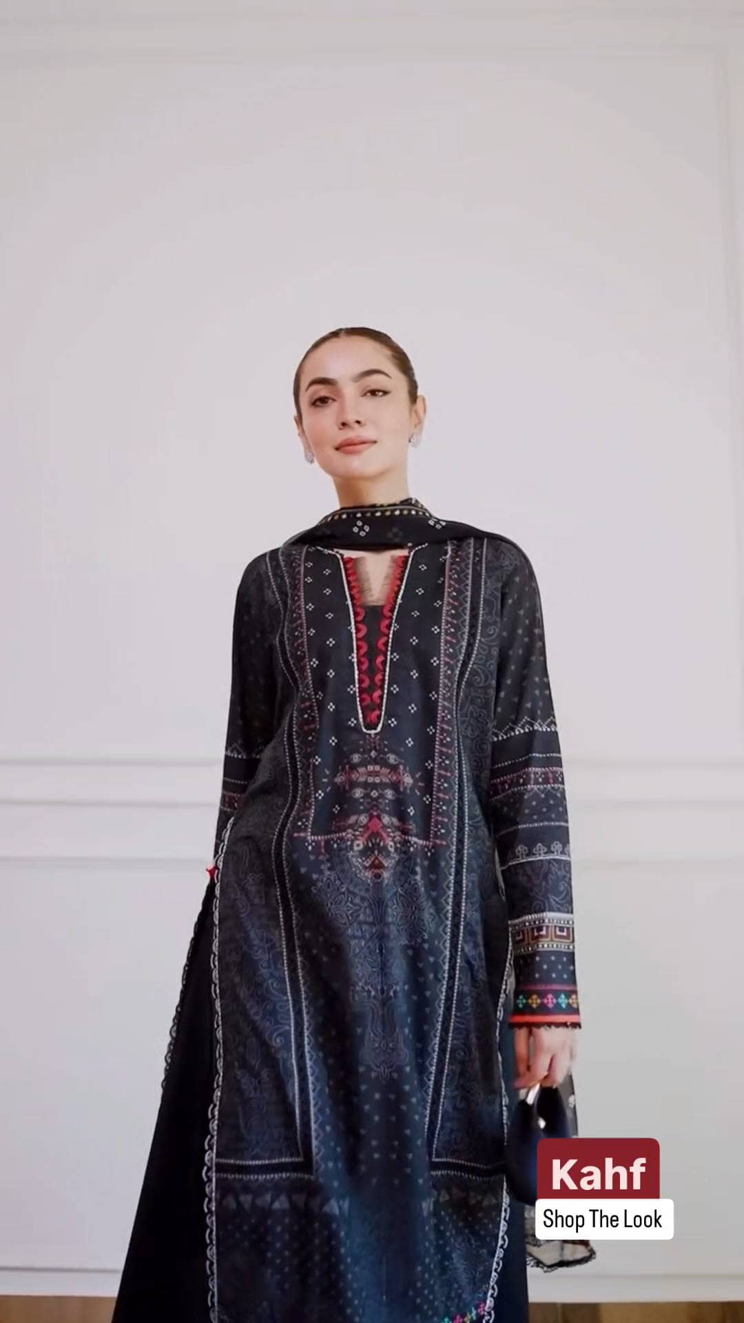 Sale‼️Spotted in Kahf Aangan Luxury Casuals/5A-Gul-E-Siyah