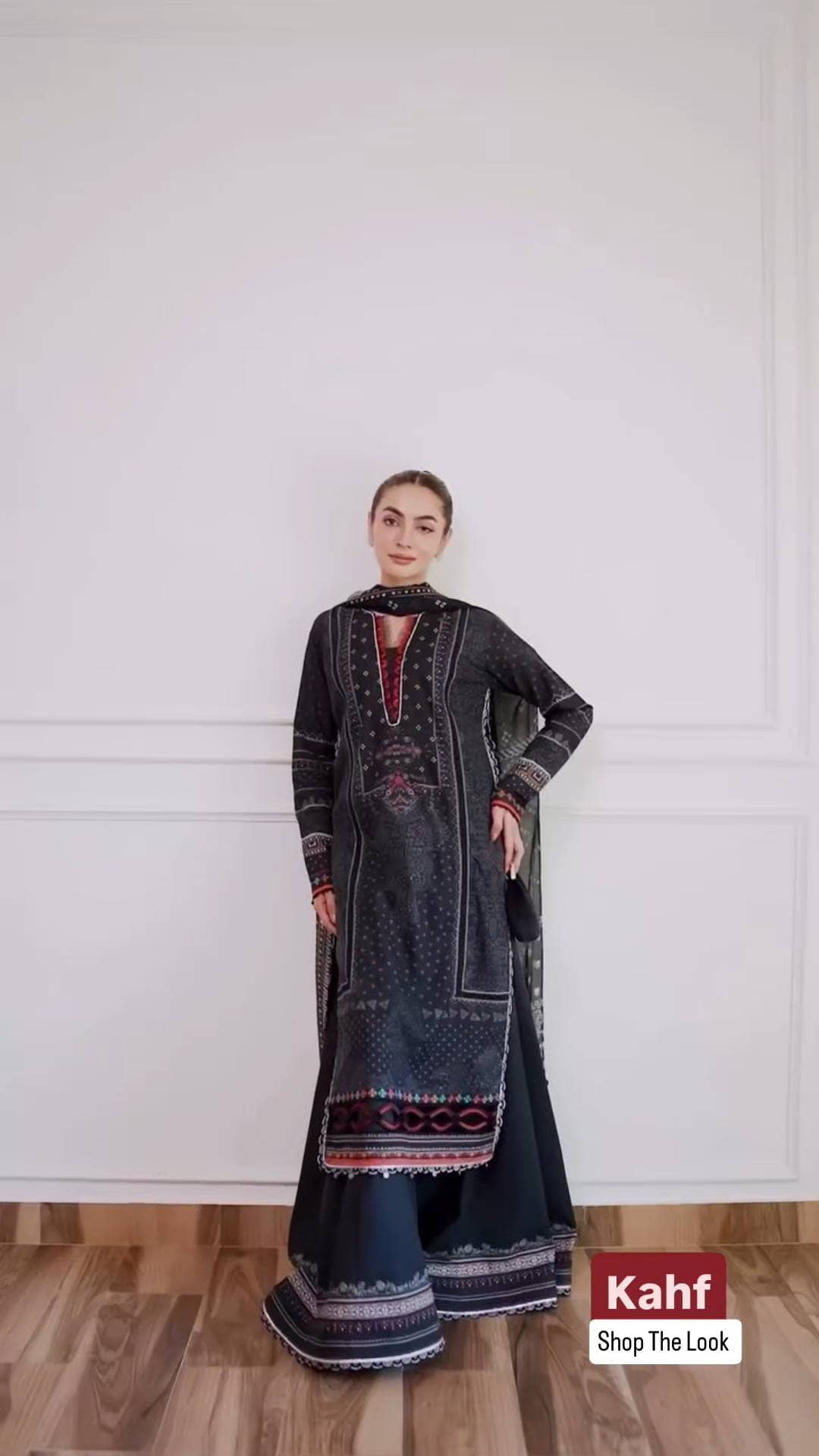 Sale‼️Spotted in Kahf Aangan Luxury Casuals/5A-Gul-E-Siyah