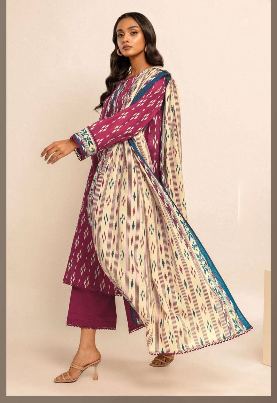 img_khaadi_lawn_24_awwal_boutique