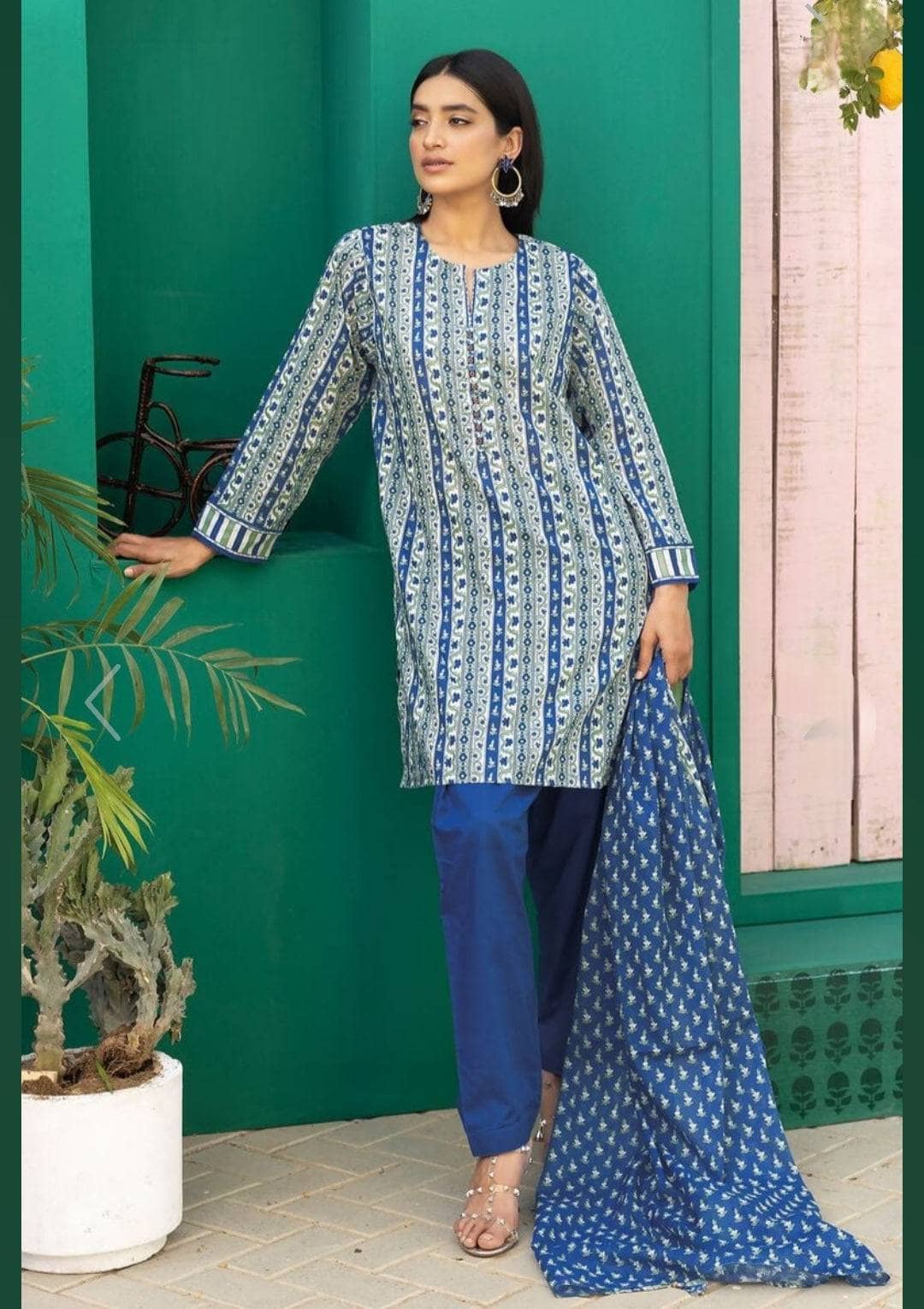 img_khaadi_lawn_24_awwal_boutique
