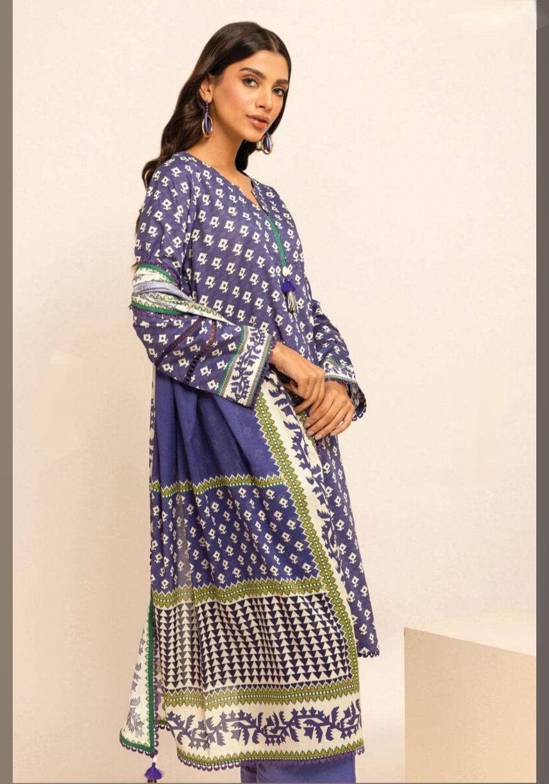 img_khaadi_lawn_24_awwal_boutique