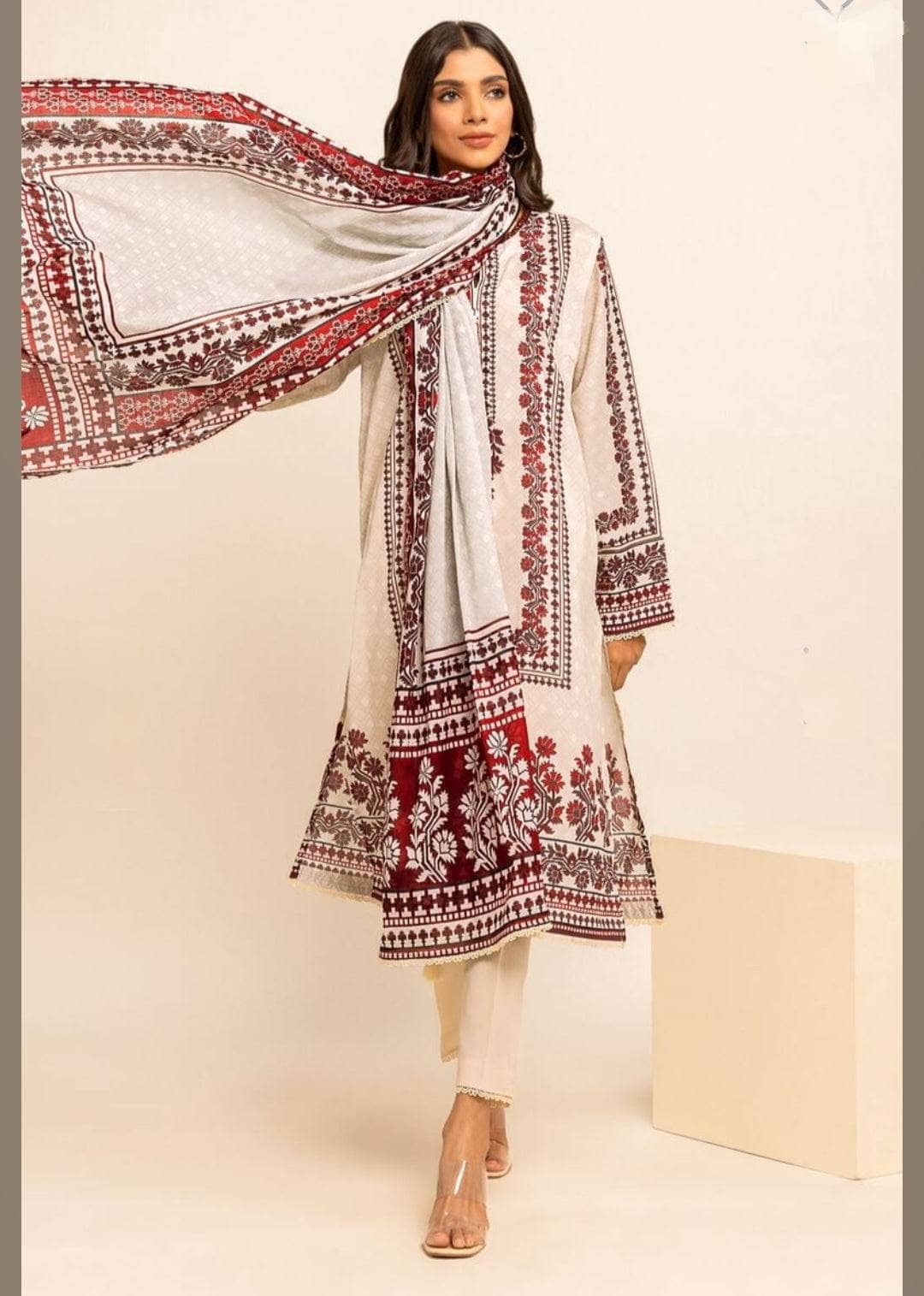 img_khaadi_lawn_24_awwal_boutique
