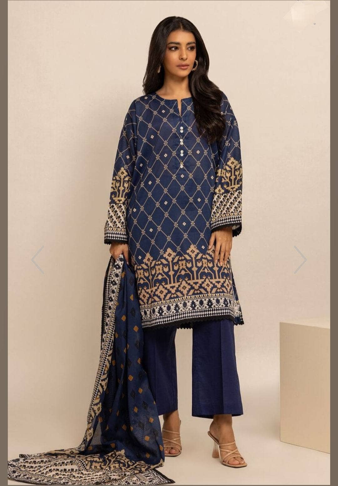 img_khaadi_lawn_24_awwal_boutique