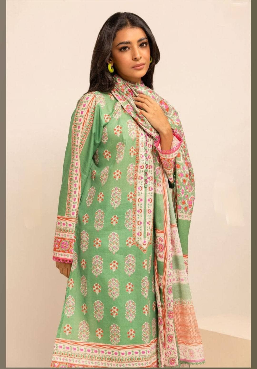 img_khaadi_lawn_24_awwal_boutique