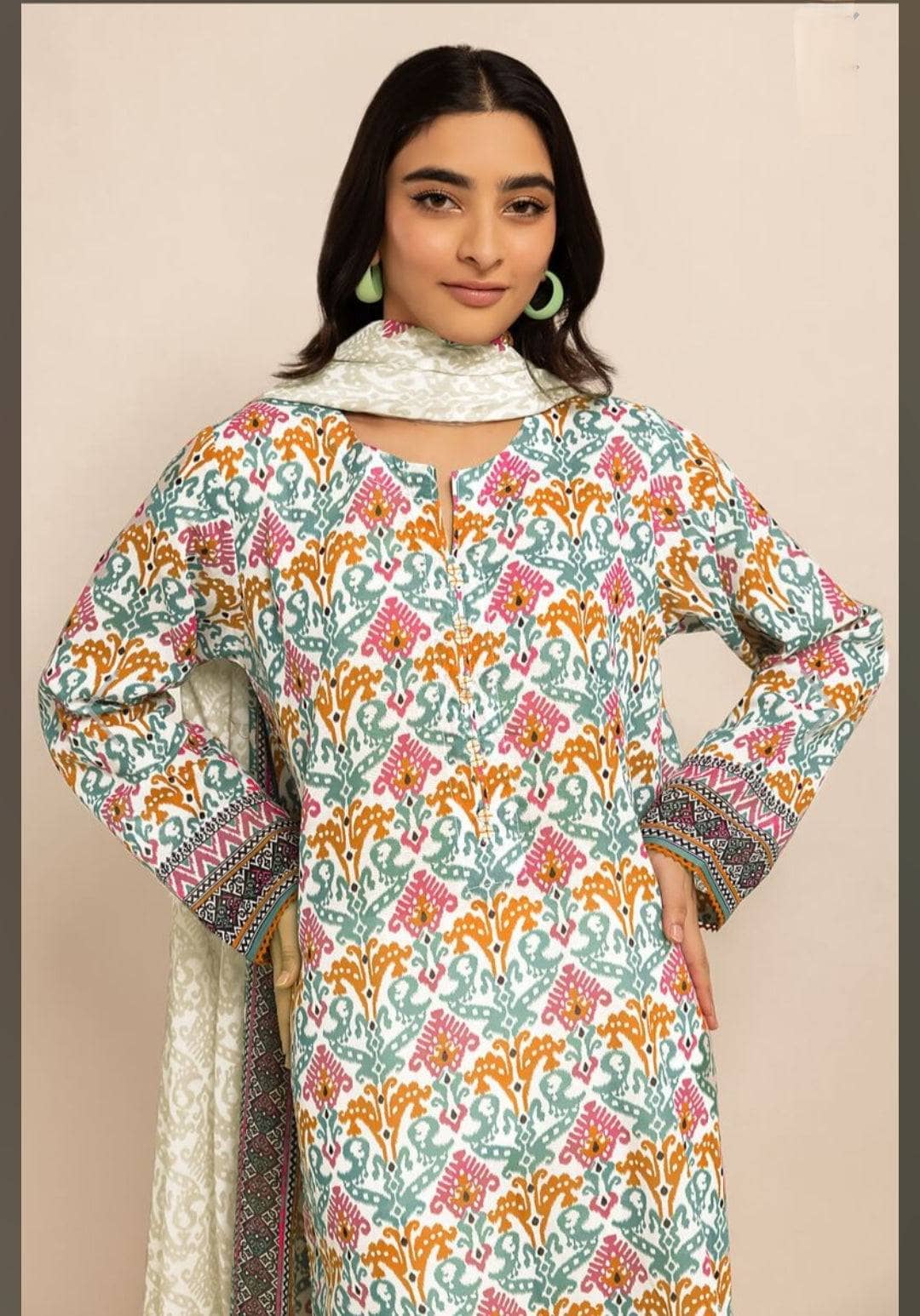 img_khaadi_lawn_23_awwal_boutique